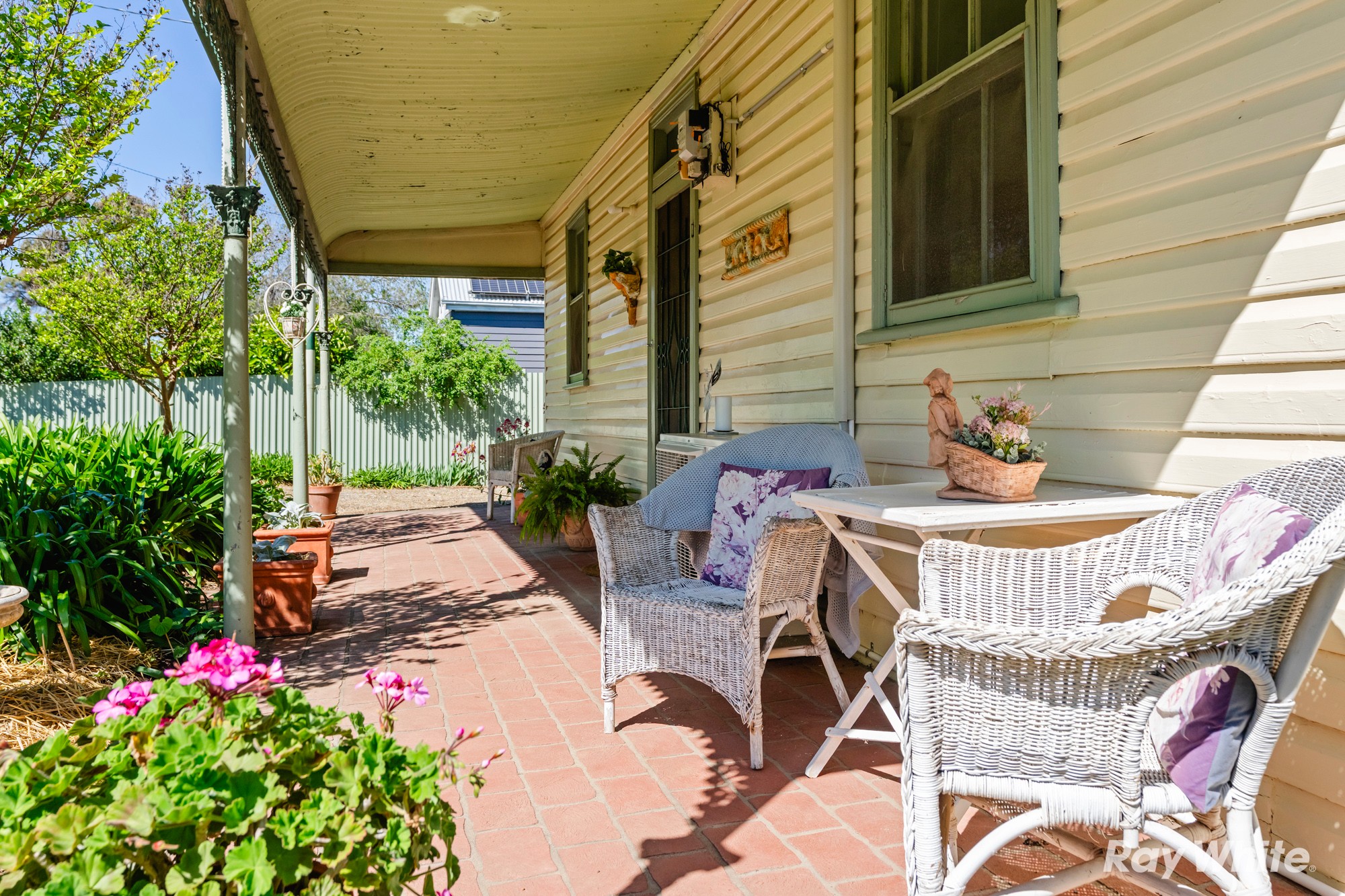 11 Bolton Street, Junee, NSW 2663