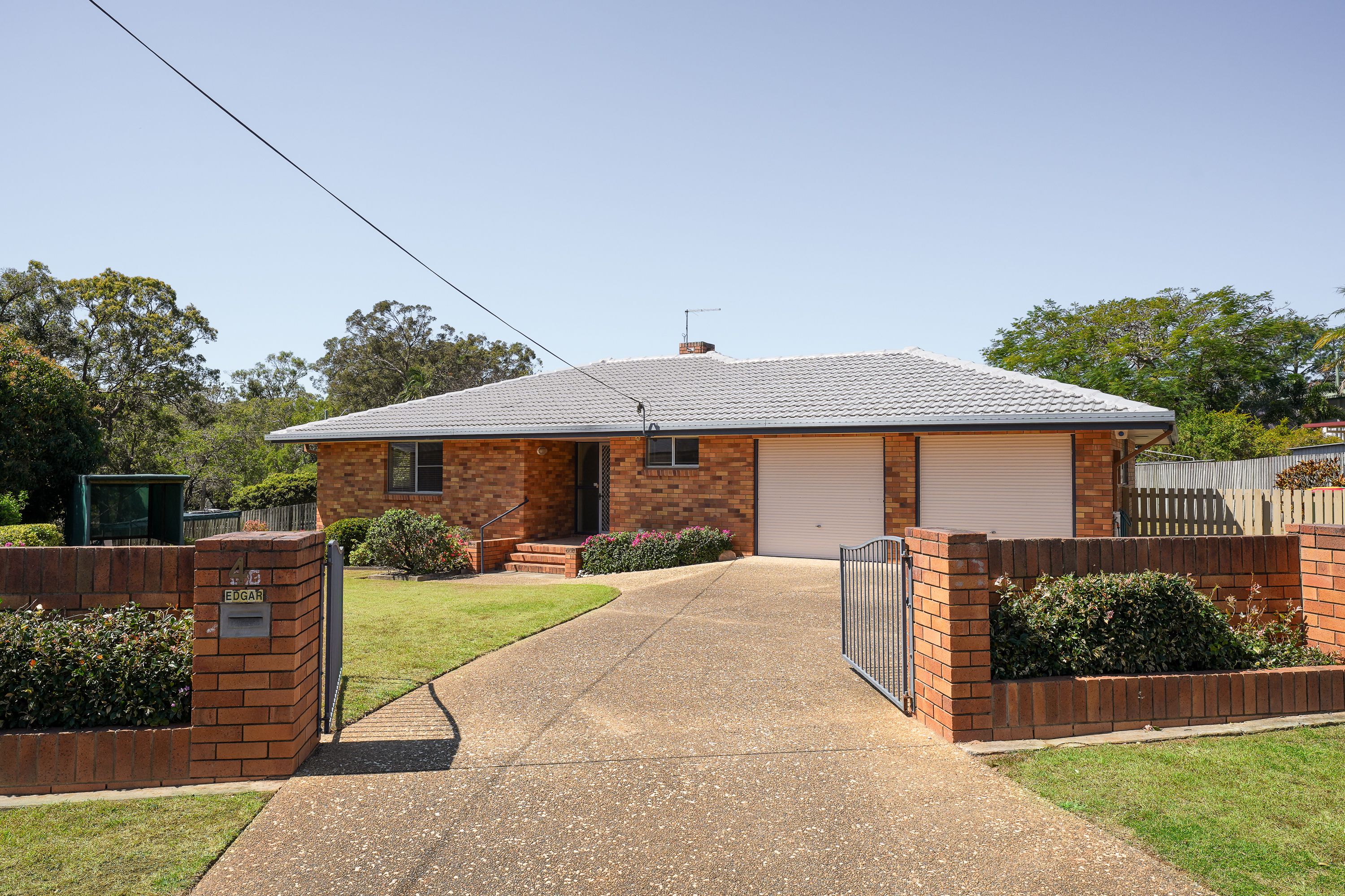4 Arran Court — photo from Ray White RP Group