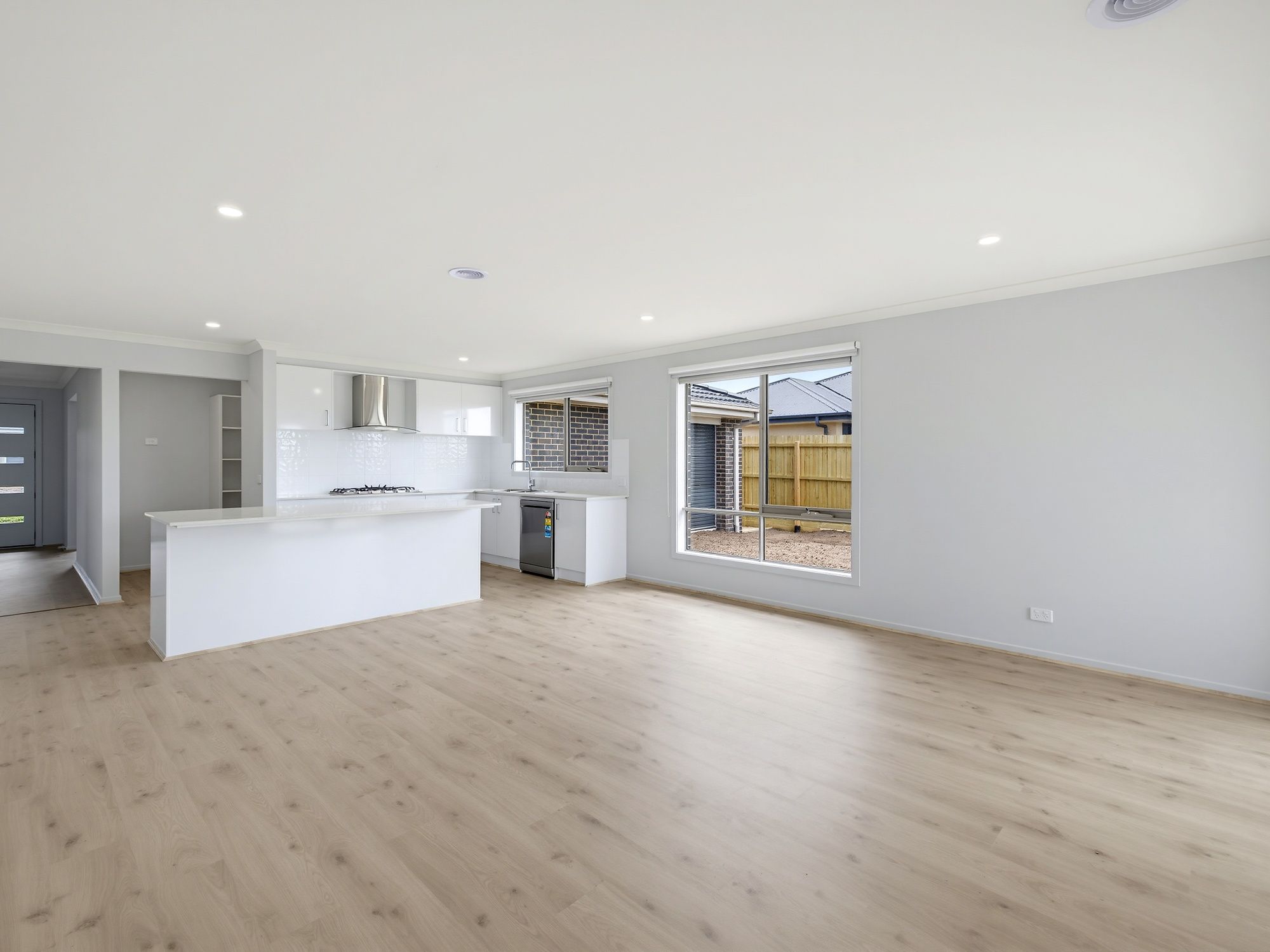 45 Colliery Avenue — photo 8 of 17