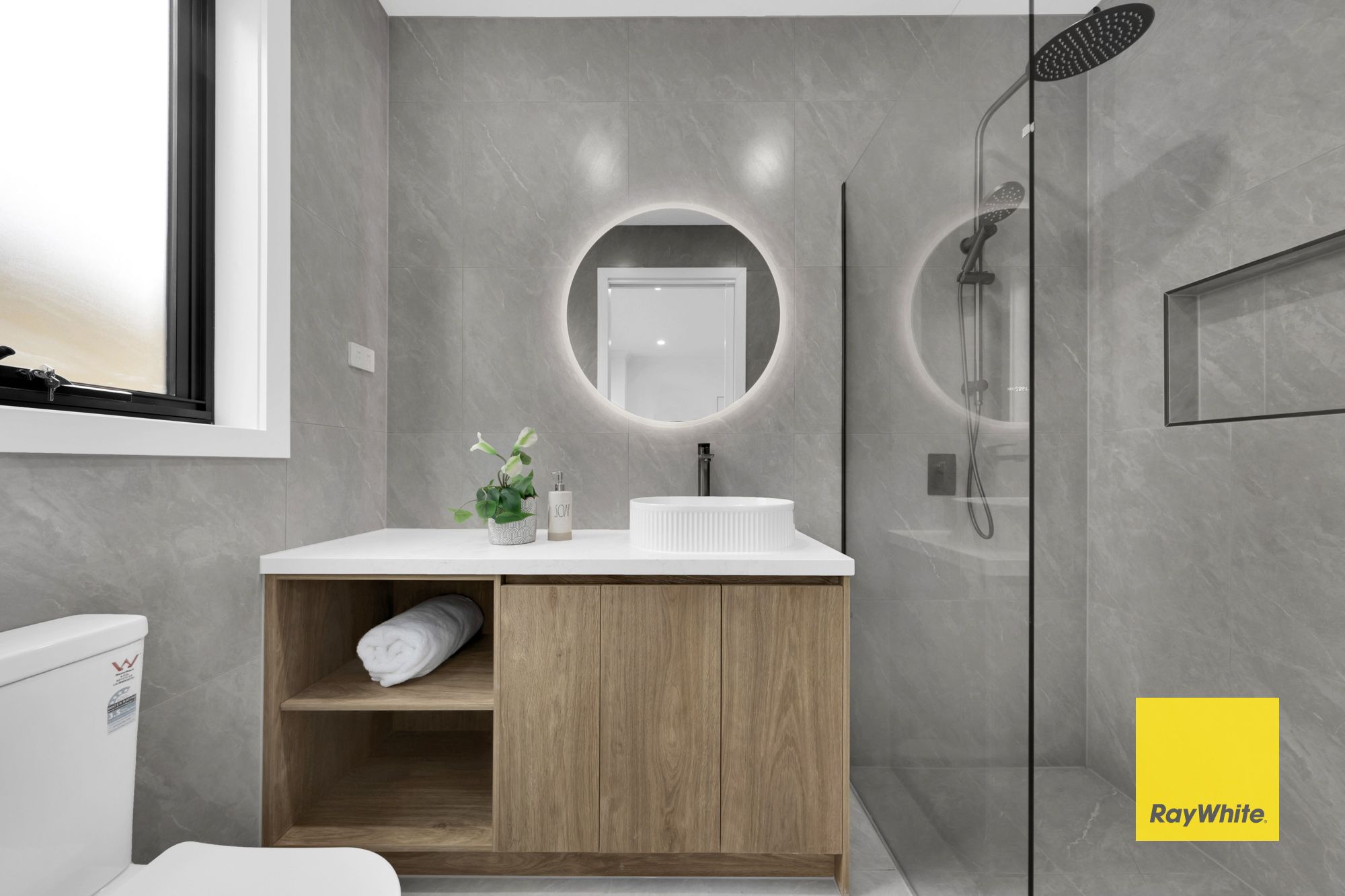 20 Gould Crescent — photo 18 of 19