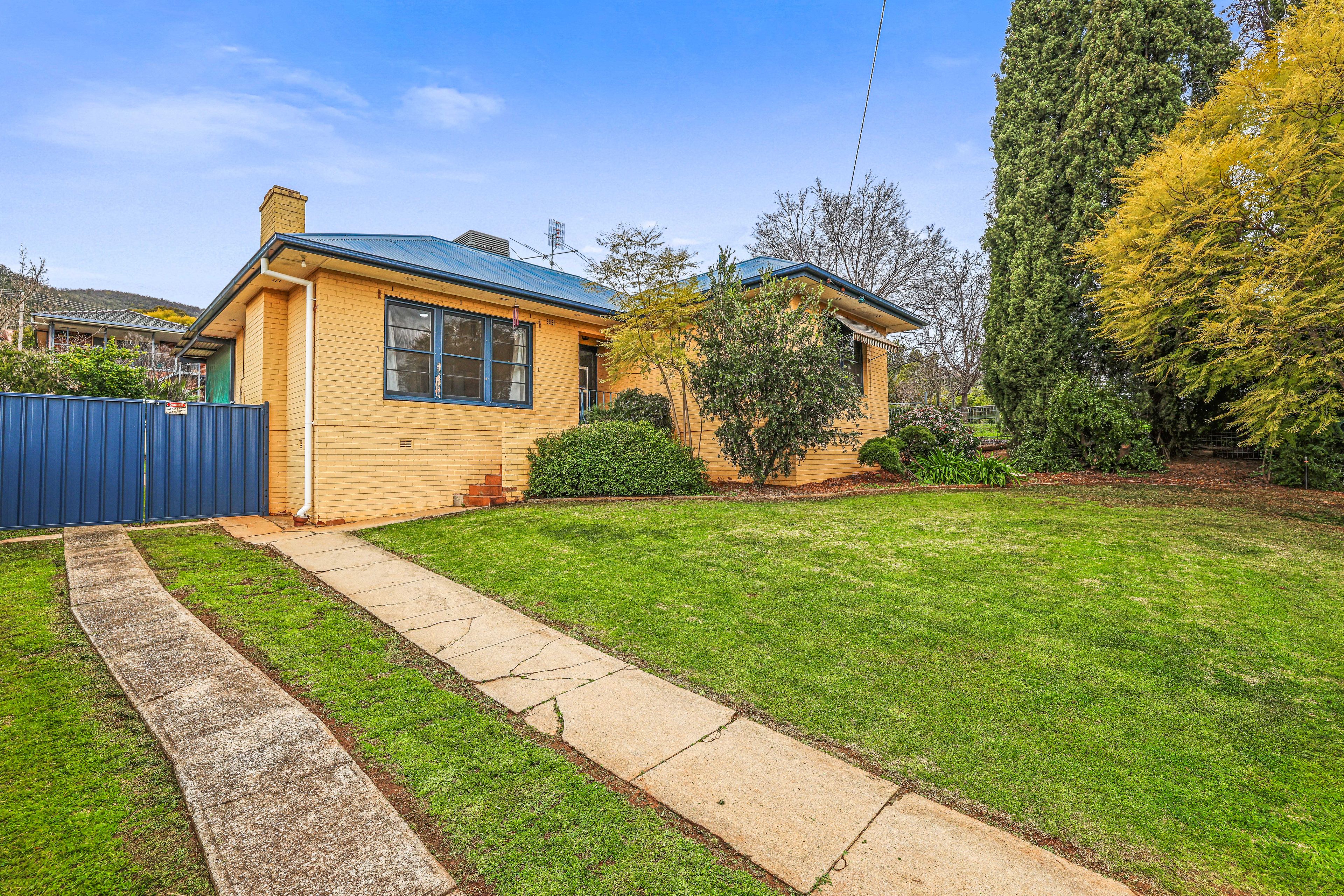 152 Napier Street, Tamworth NSW 2340