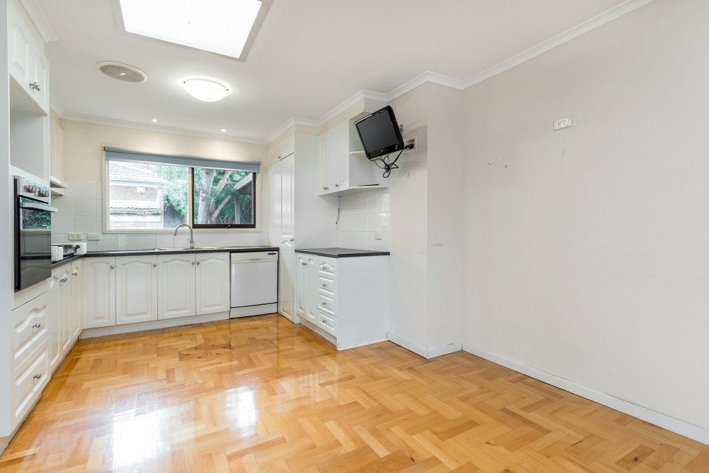 34 Mareeba Crescent, Bayswater, VIC 3153