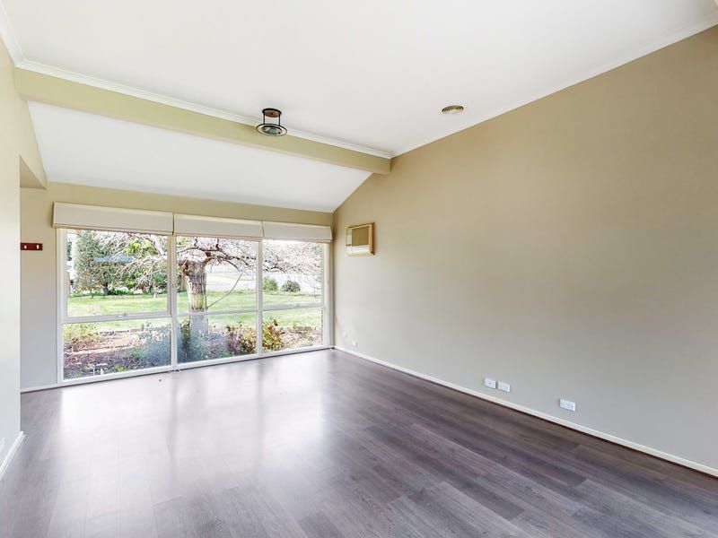 1 Farmillo Court — photo 6 of 12