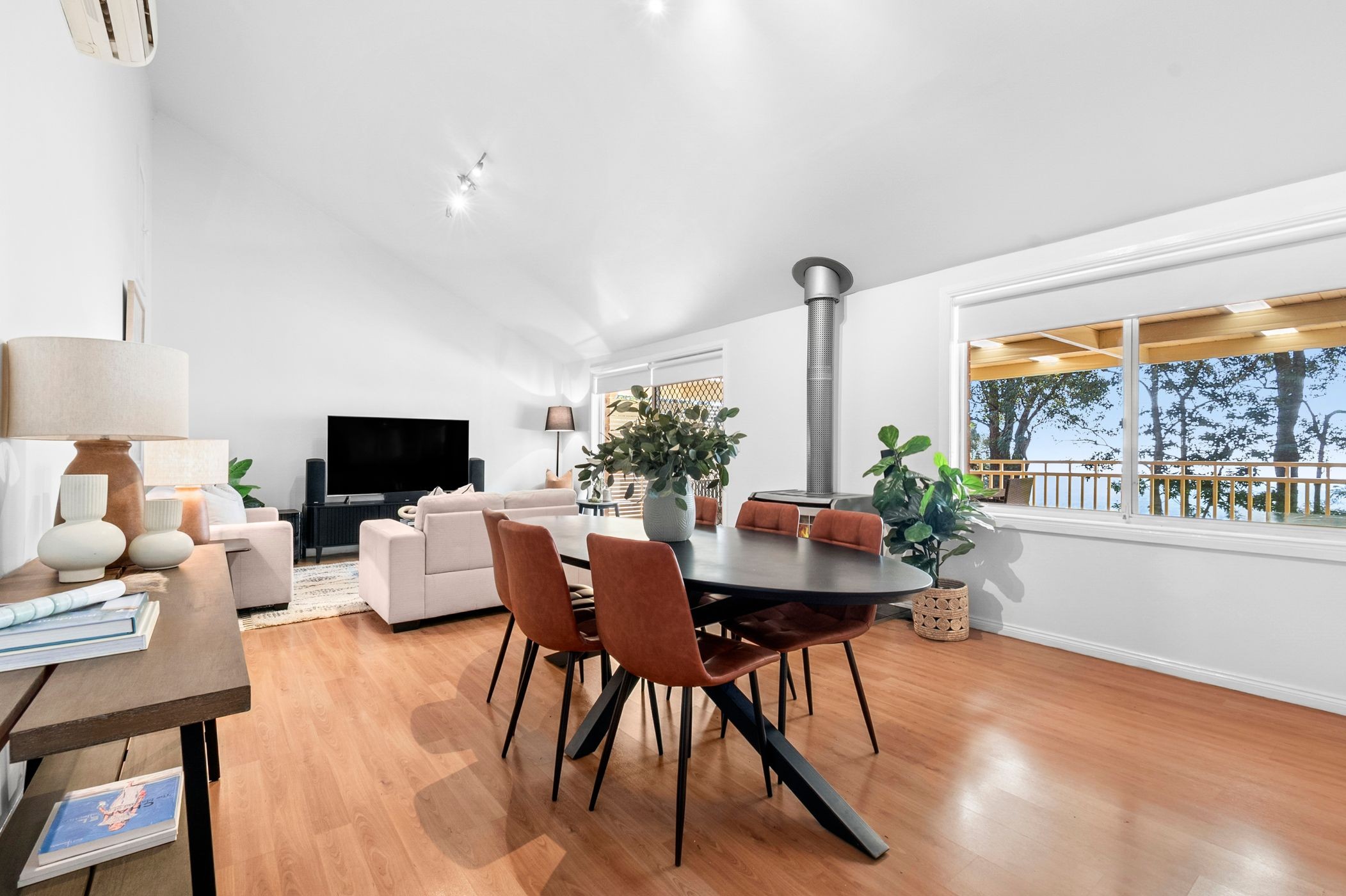 6 Currawong Crescent, Bowen Mountain, NSW 2753