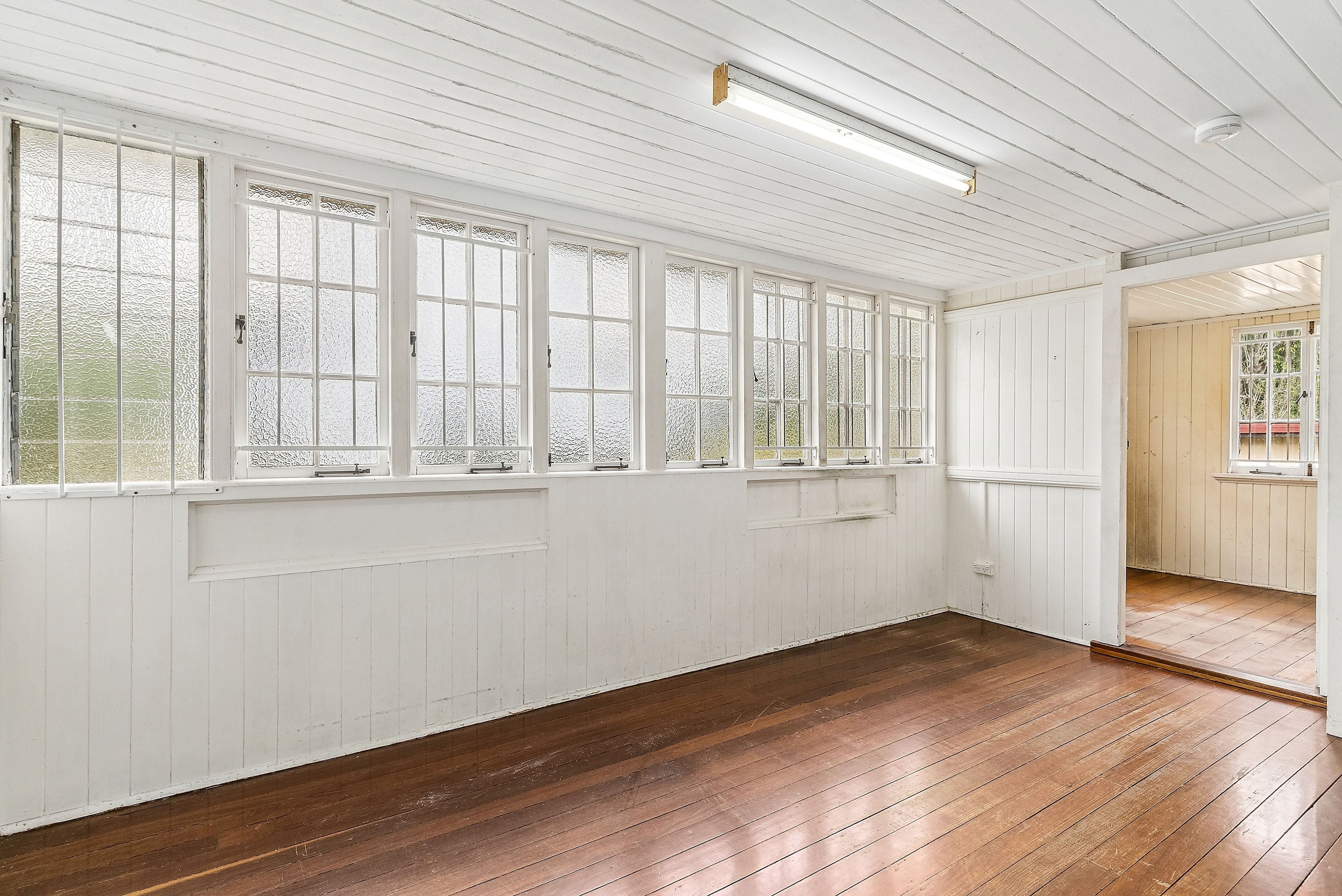 54 Mortlake Road — photo 7 of 18