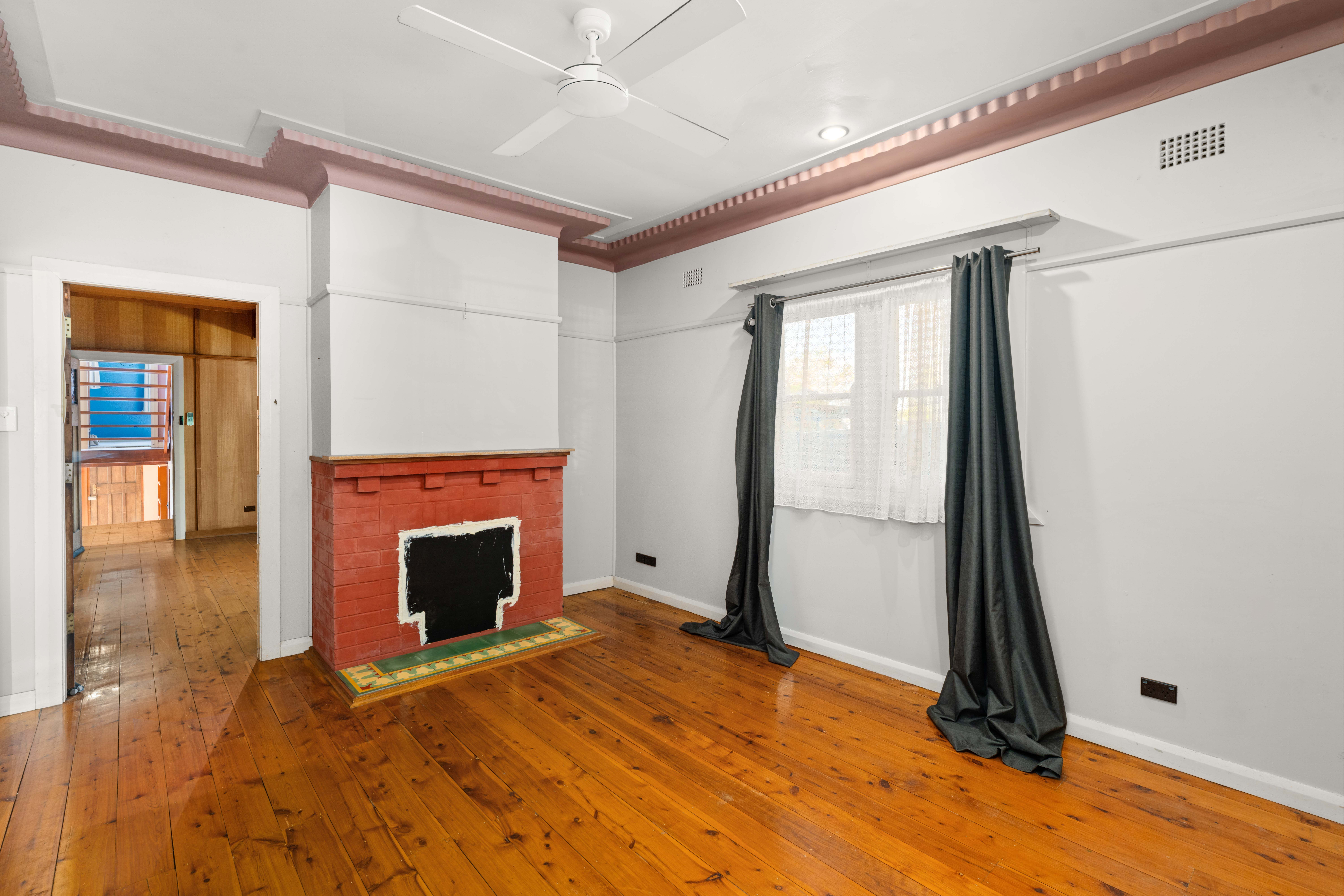 12 Shoalhaven Street — photo 5 of 30
