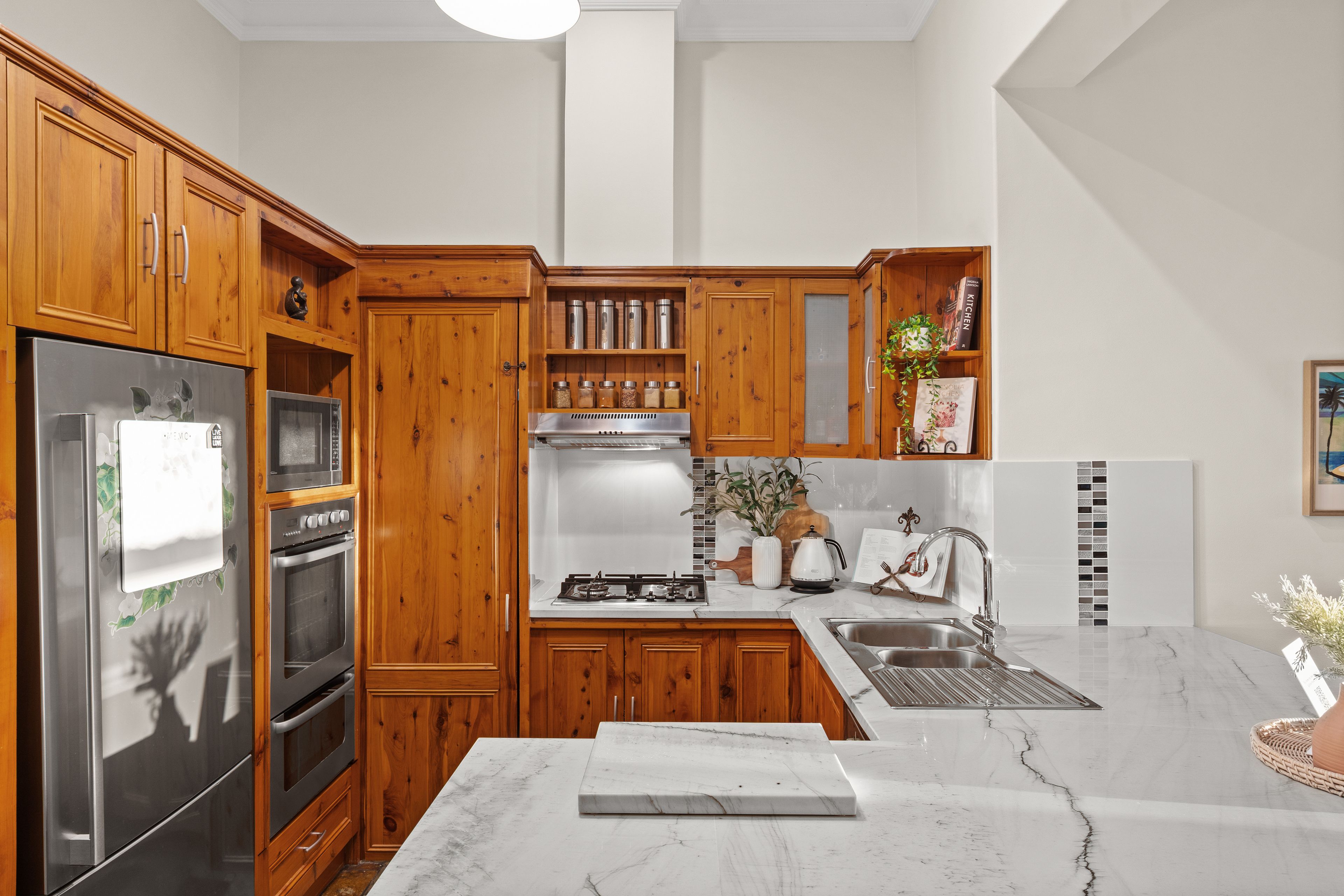 16 Clifford Street — photo 9 of 28
