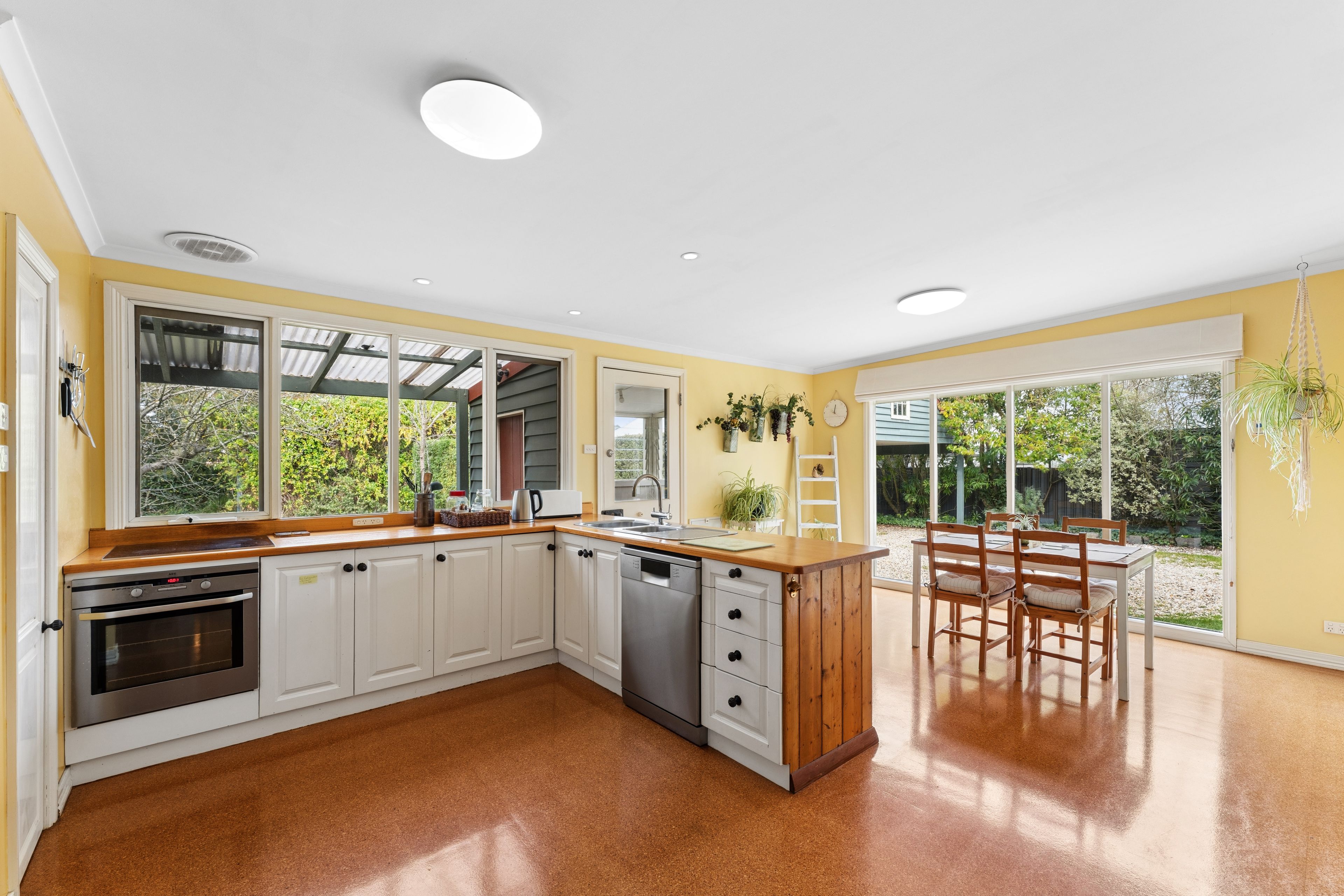 14 Sturt Street — photo 6 of 22