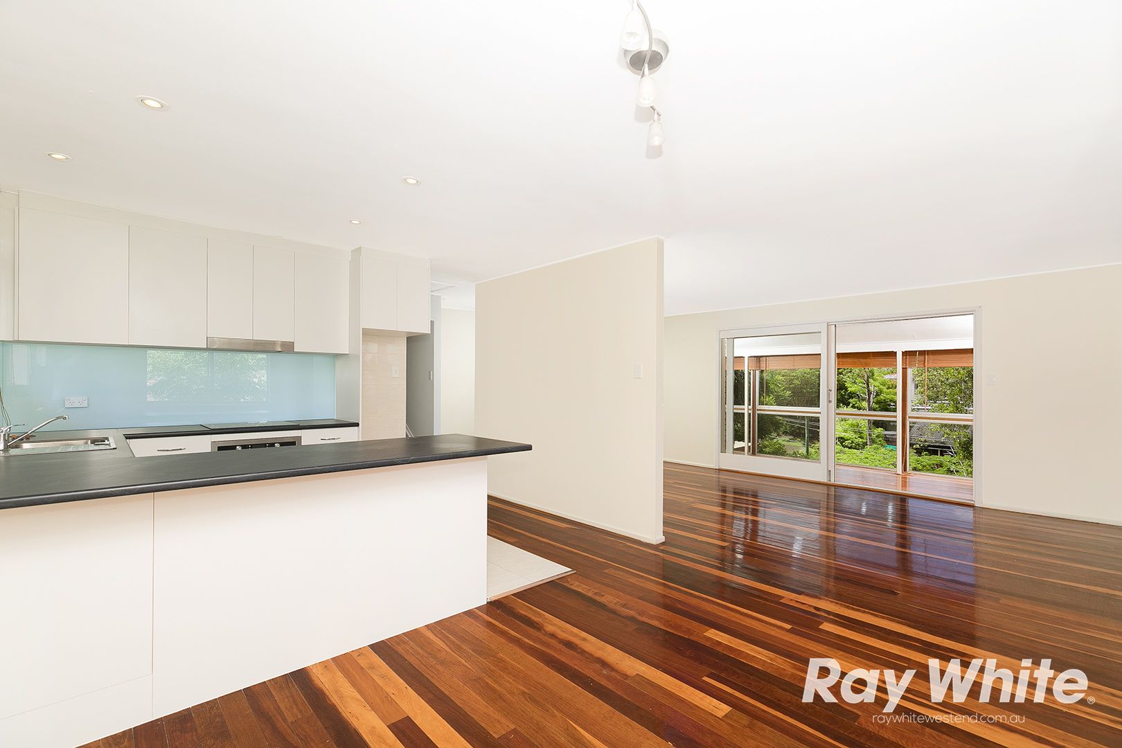 1/6 Eaglie Street, Chapel Hill, QLD 4069