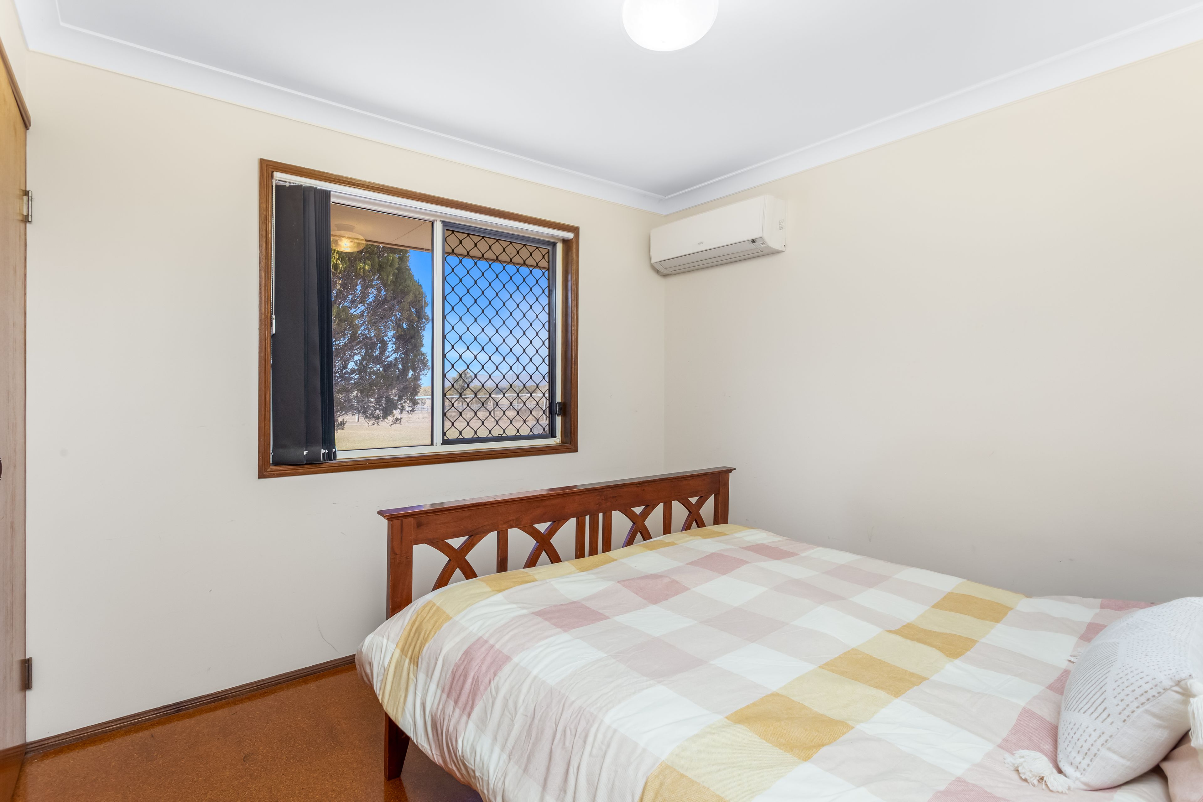 16 Brown Close — photo 7 of 13