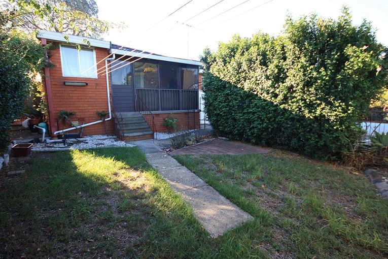 134 Waminda Avenue, Campbelltown, NSW 2560