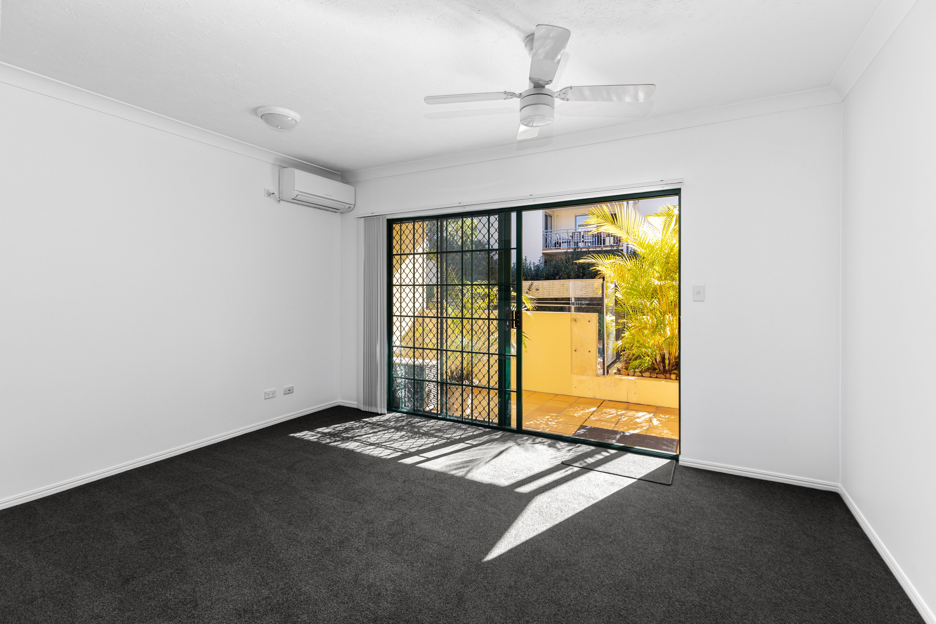 4/152-154 High Street, Southport, QLD 4215