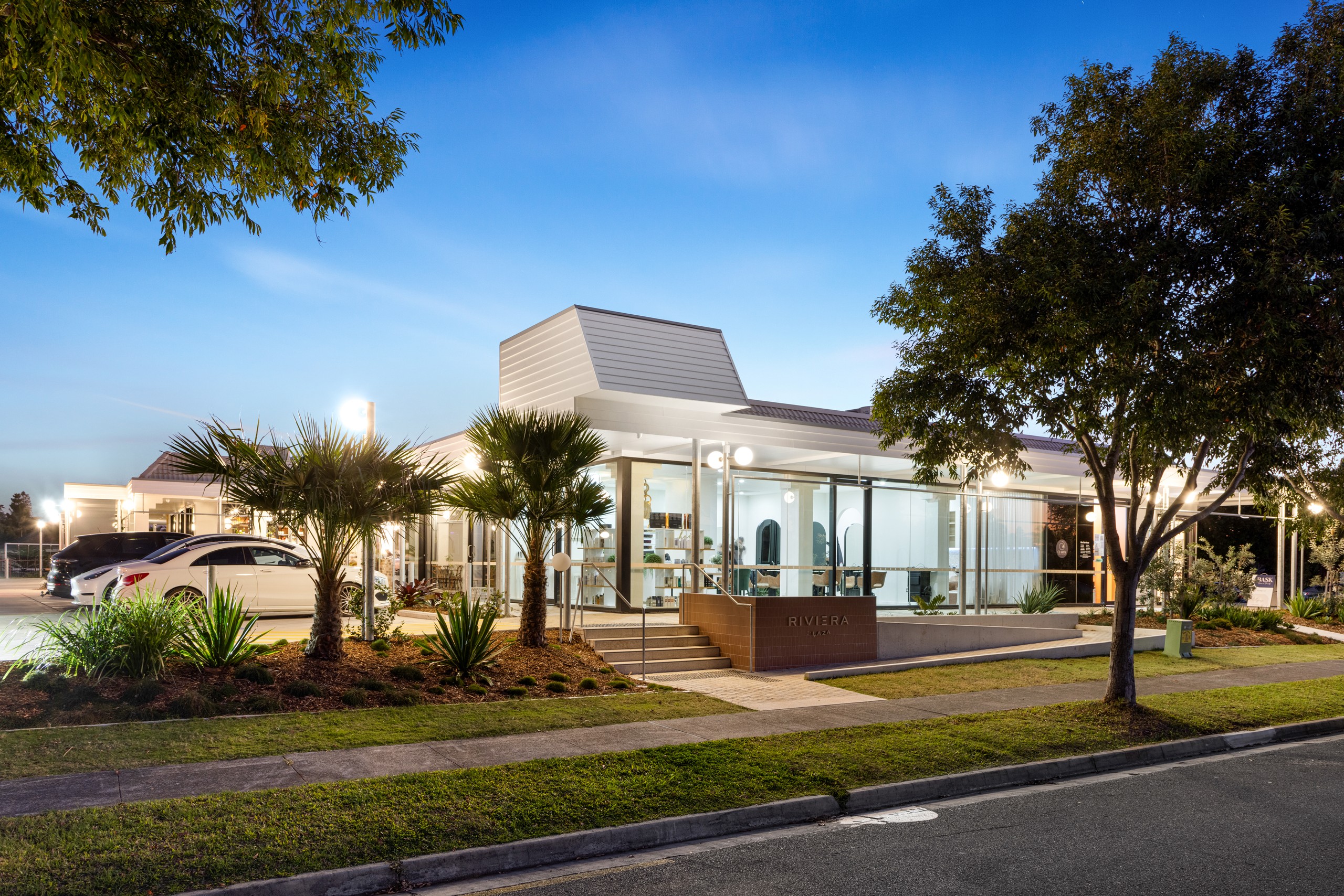 4 Panitz Street, Bundall, QLD 4217