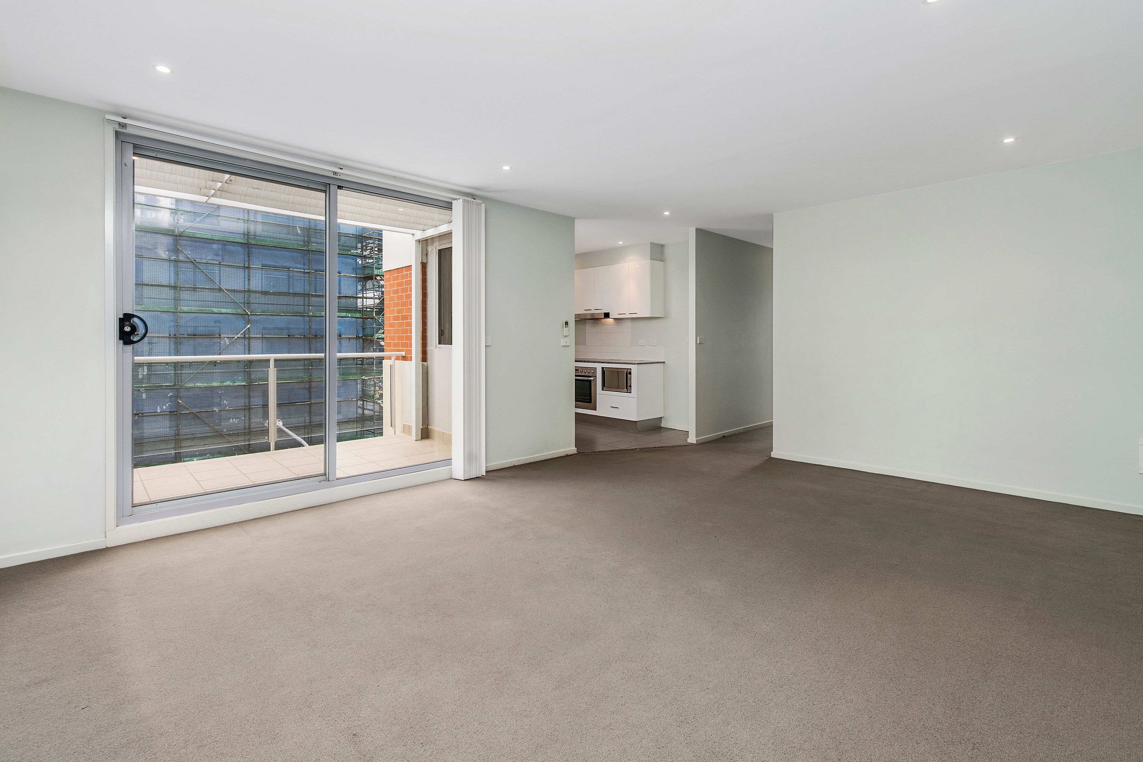 90/10 Hinder Street, Gungahlin, ACT 2912