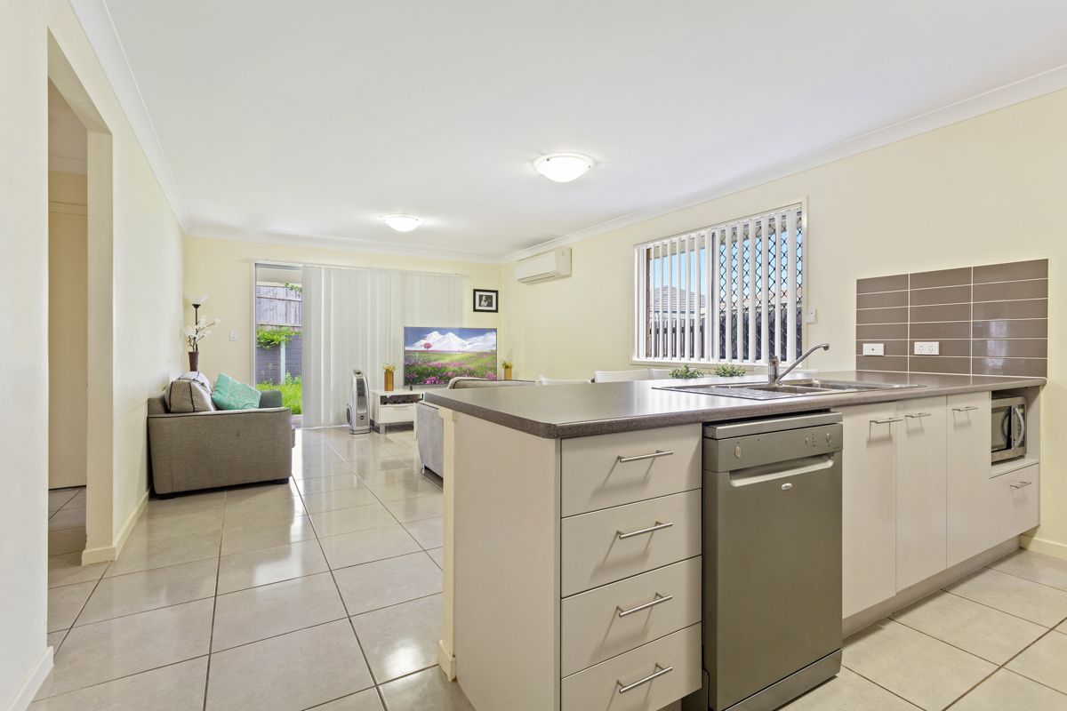 57 Tribeca Circuit, North Lakes, QLD 4509