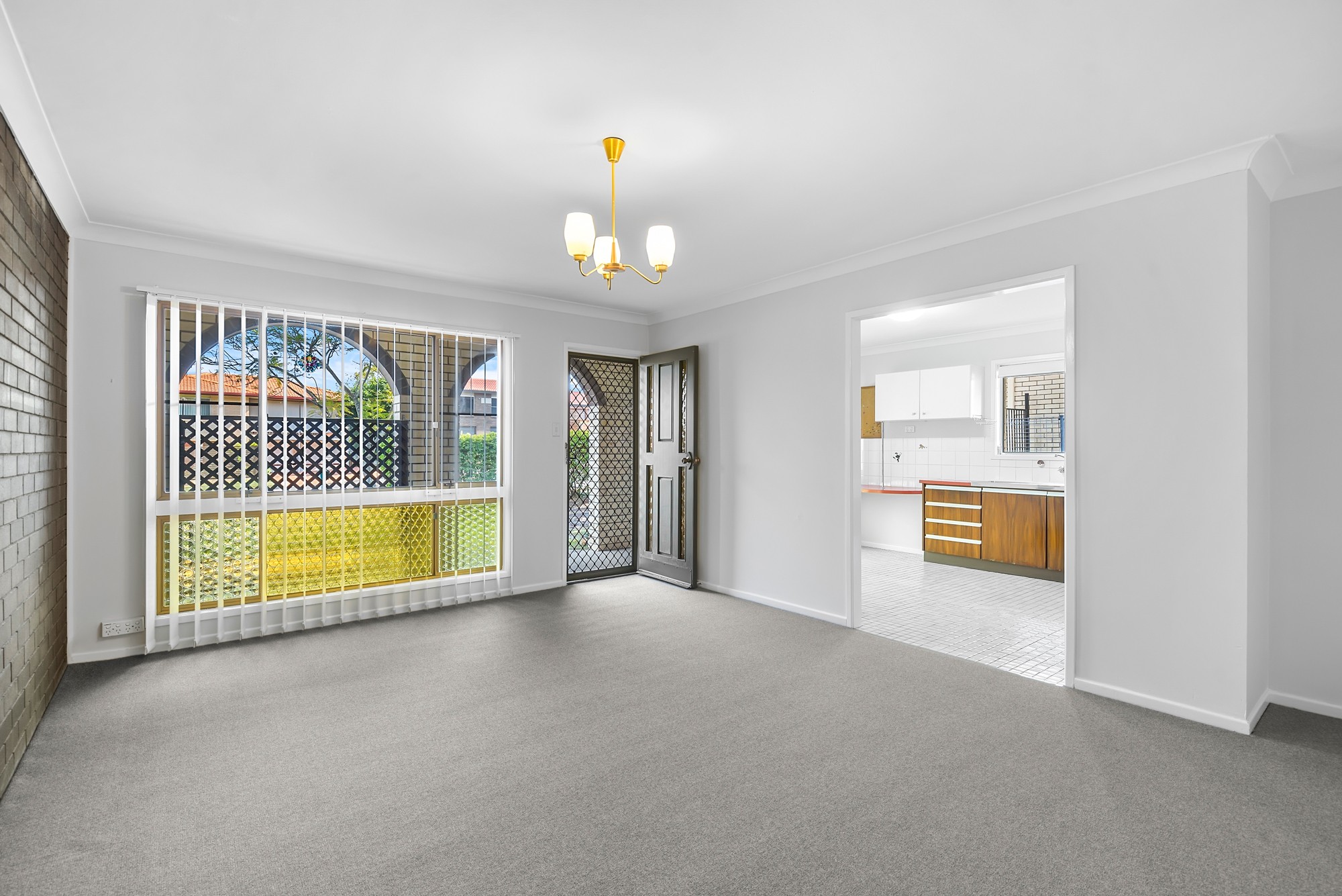 79 Dandenong Road, Jamboree Heights, QLD 4074