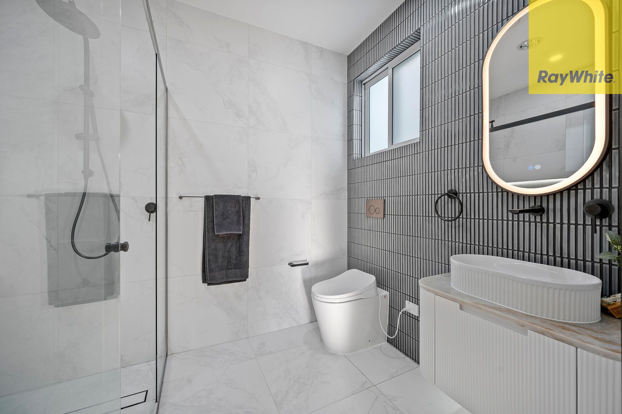 51B Chamberlain Road — photo 15 of 24
