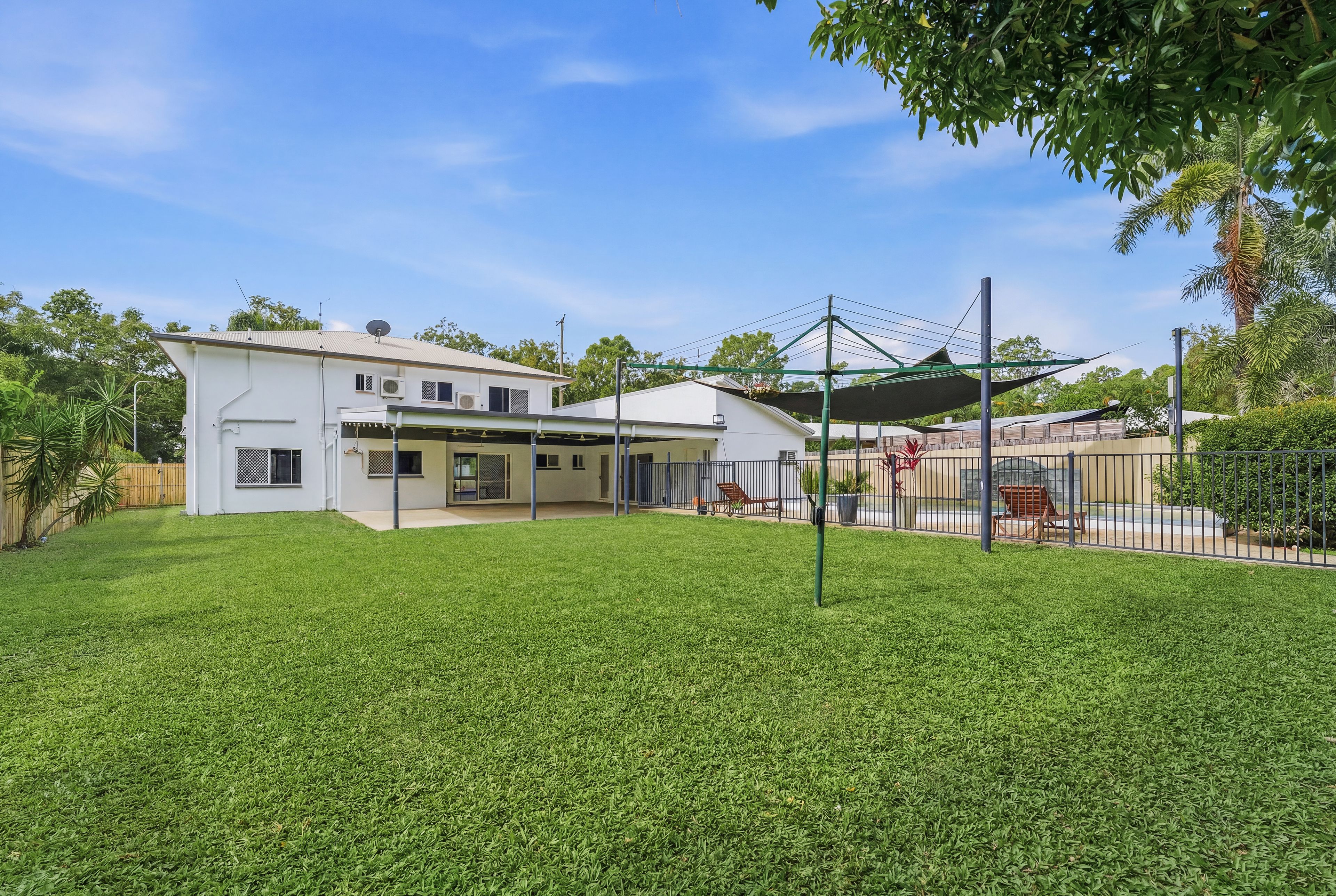 87 Moore Road — photo 12 of 24