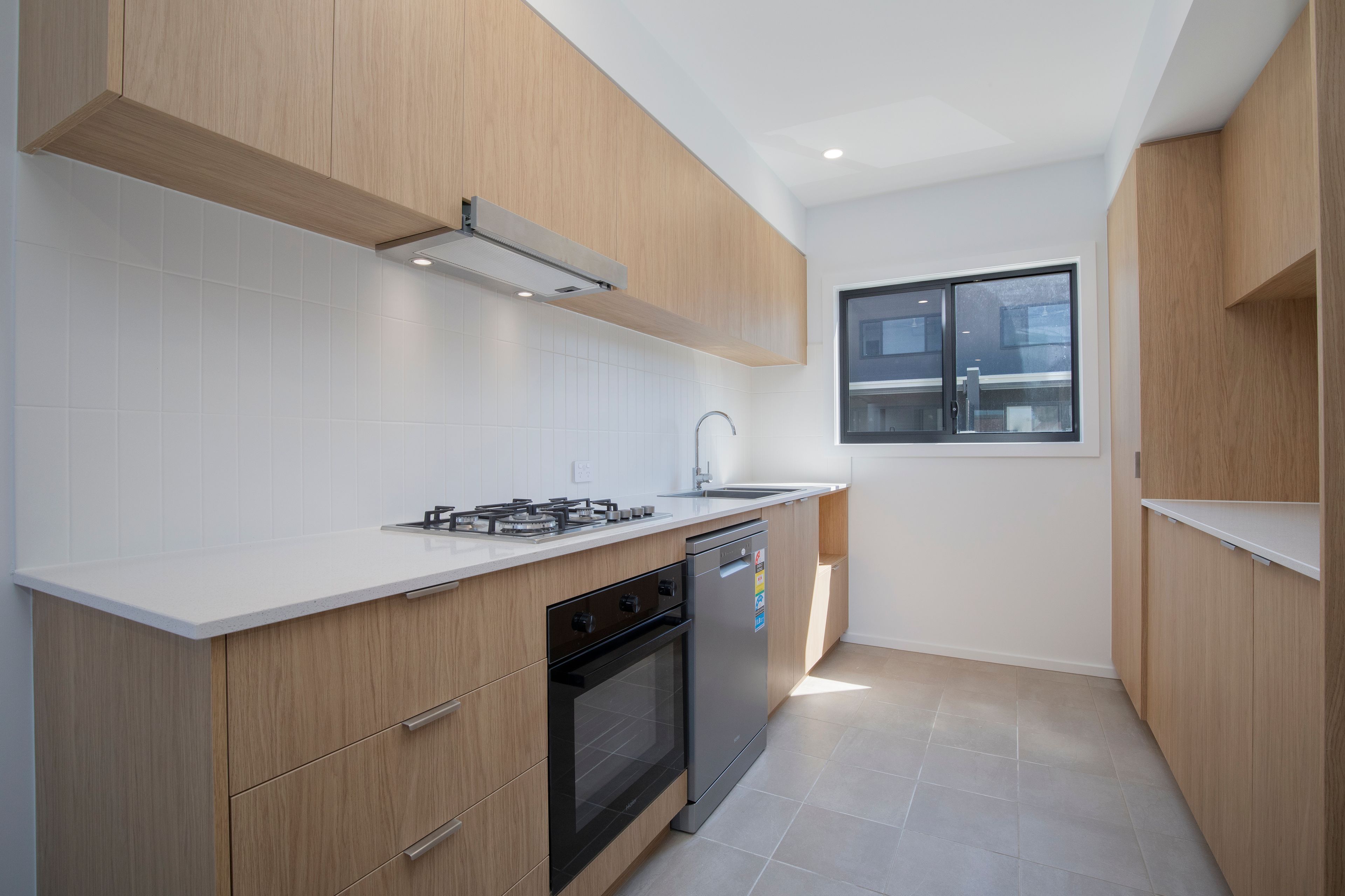 5/2 Corymbia Way — photo 3 of 15