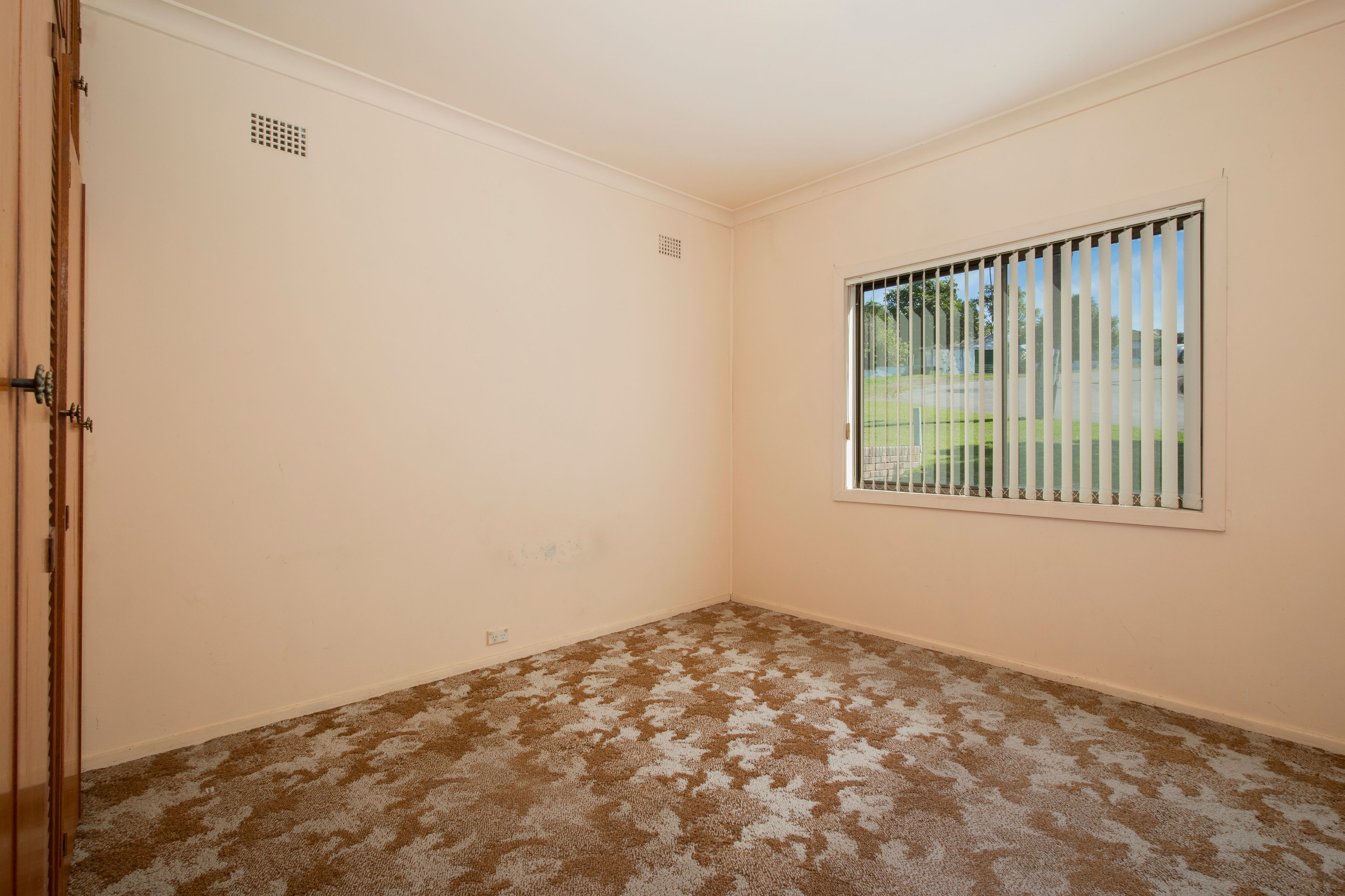 121 Bailey Street — photo 10 of 23