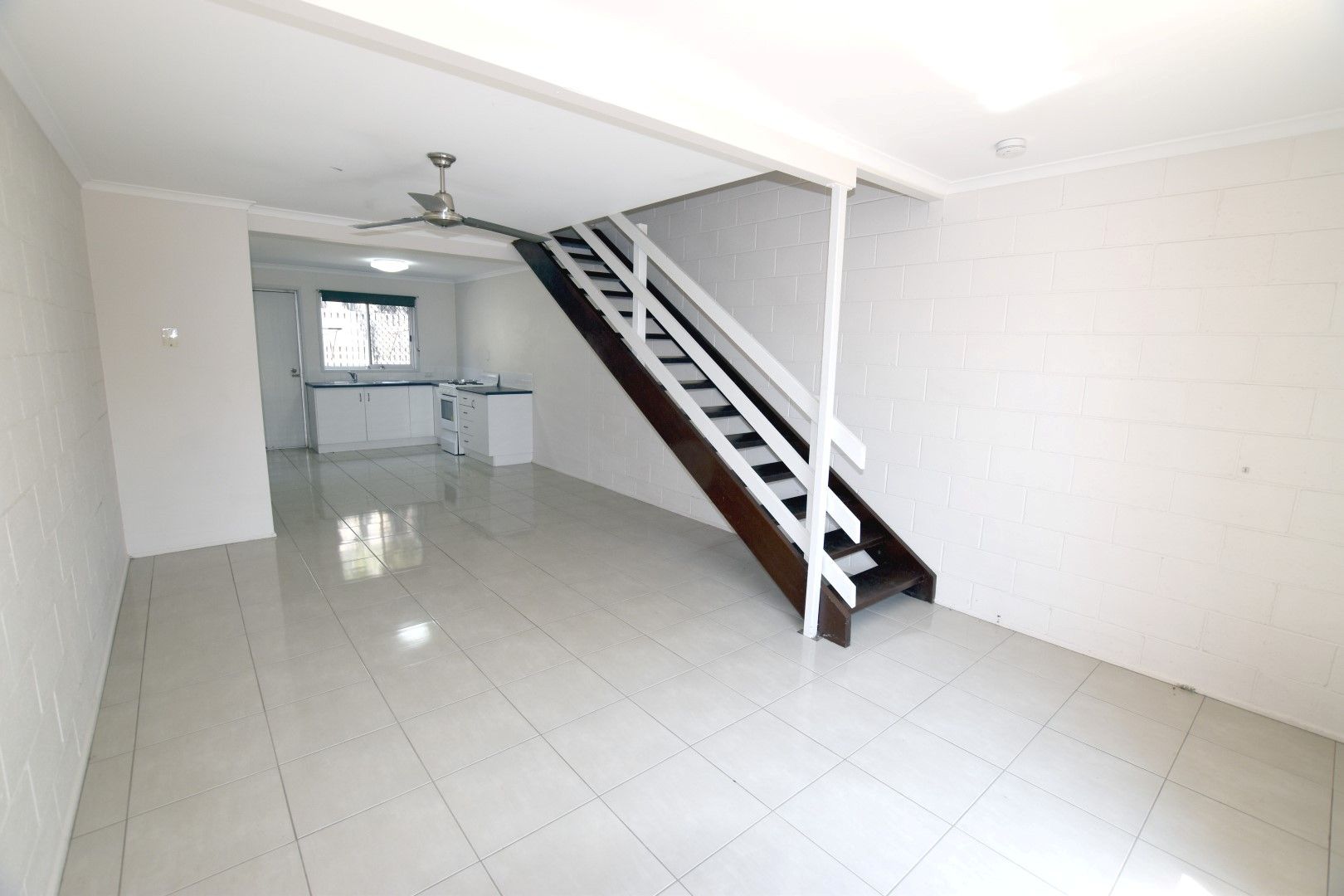 2/259 Auckland Street, South Gladstone, QLD 4680