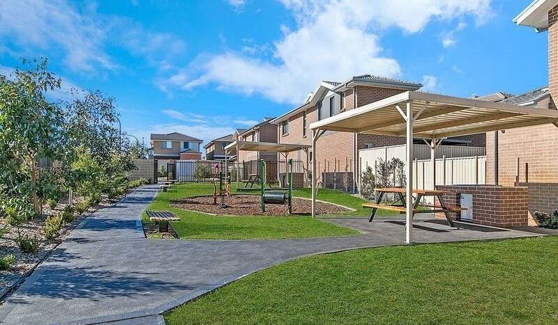 10 Delonix Glade, Kellyville Ridge, NSW 2155