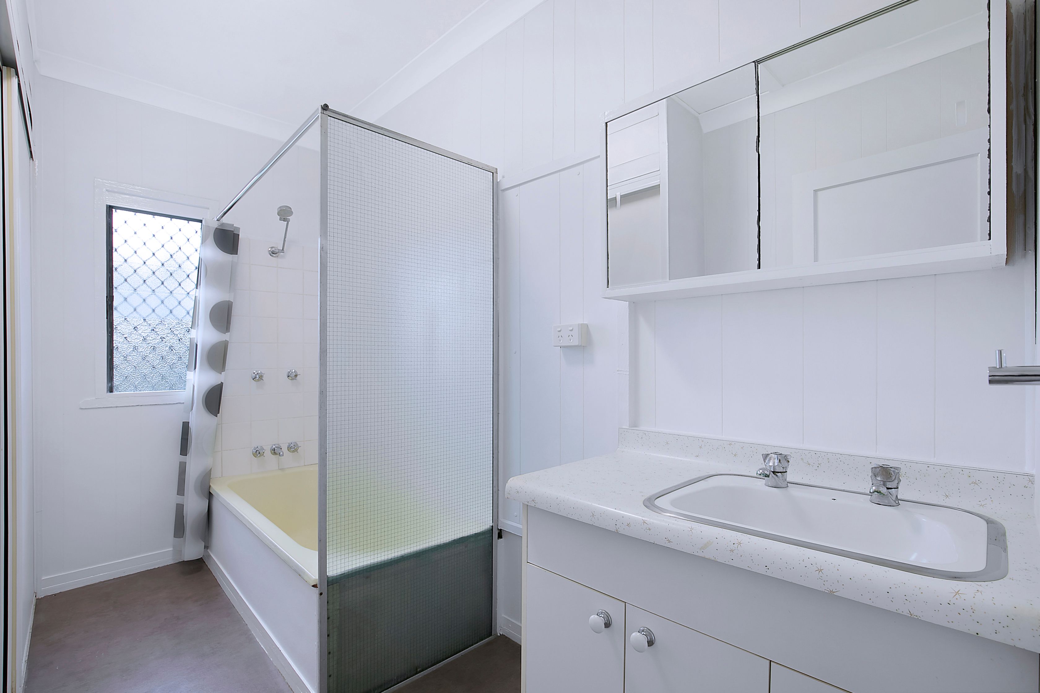 2/46 Zeehan Street — photo 6 of 7