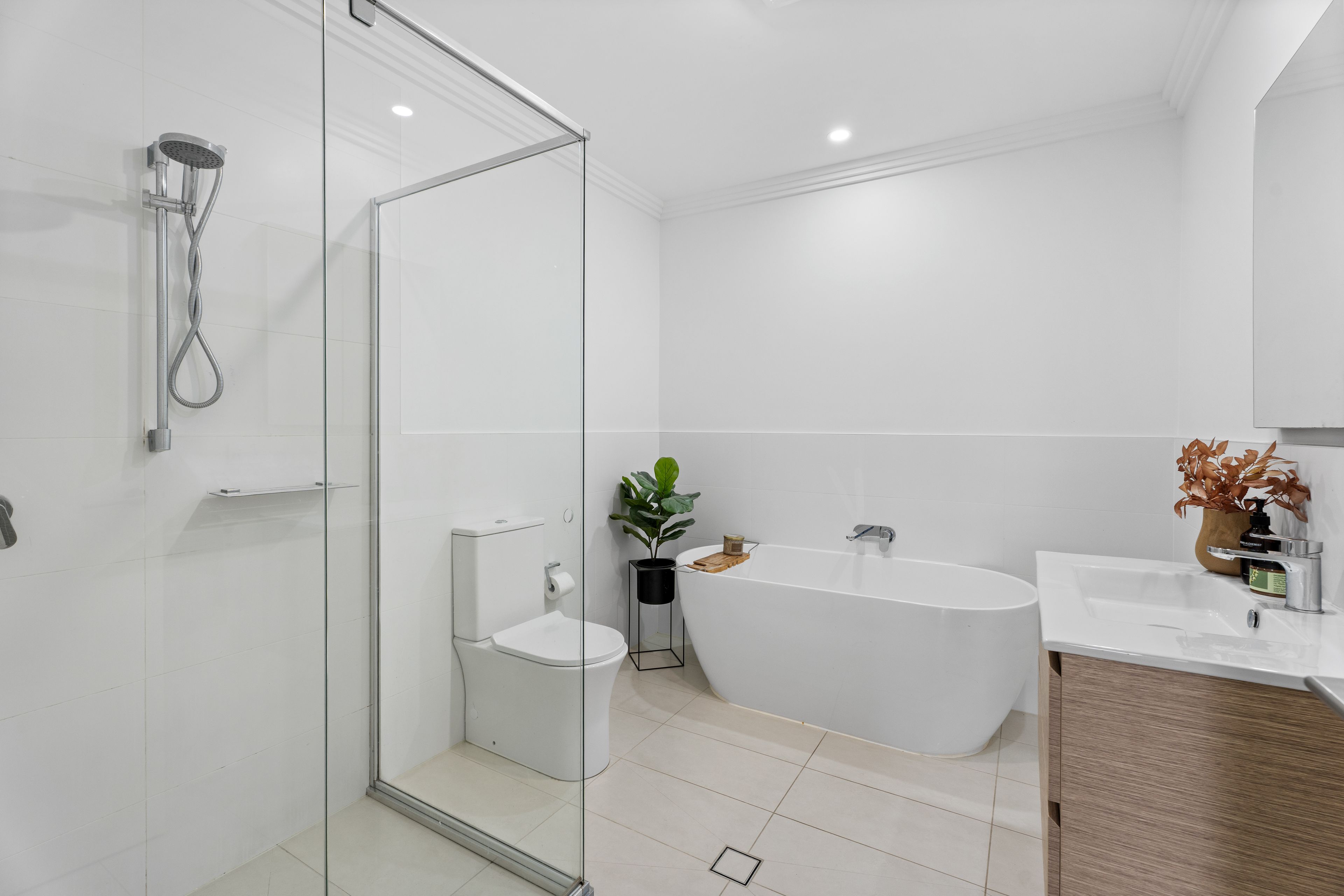 52 Forestwood Drive — photo 13 of 22