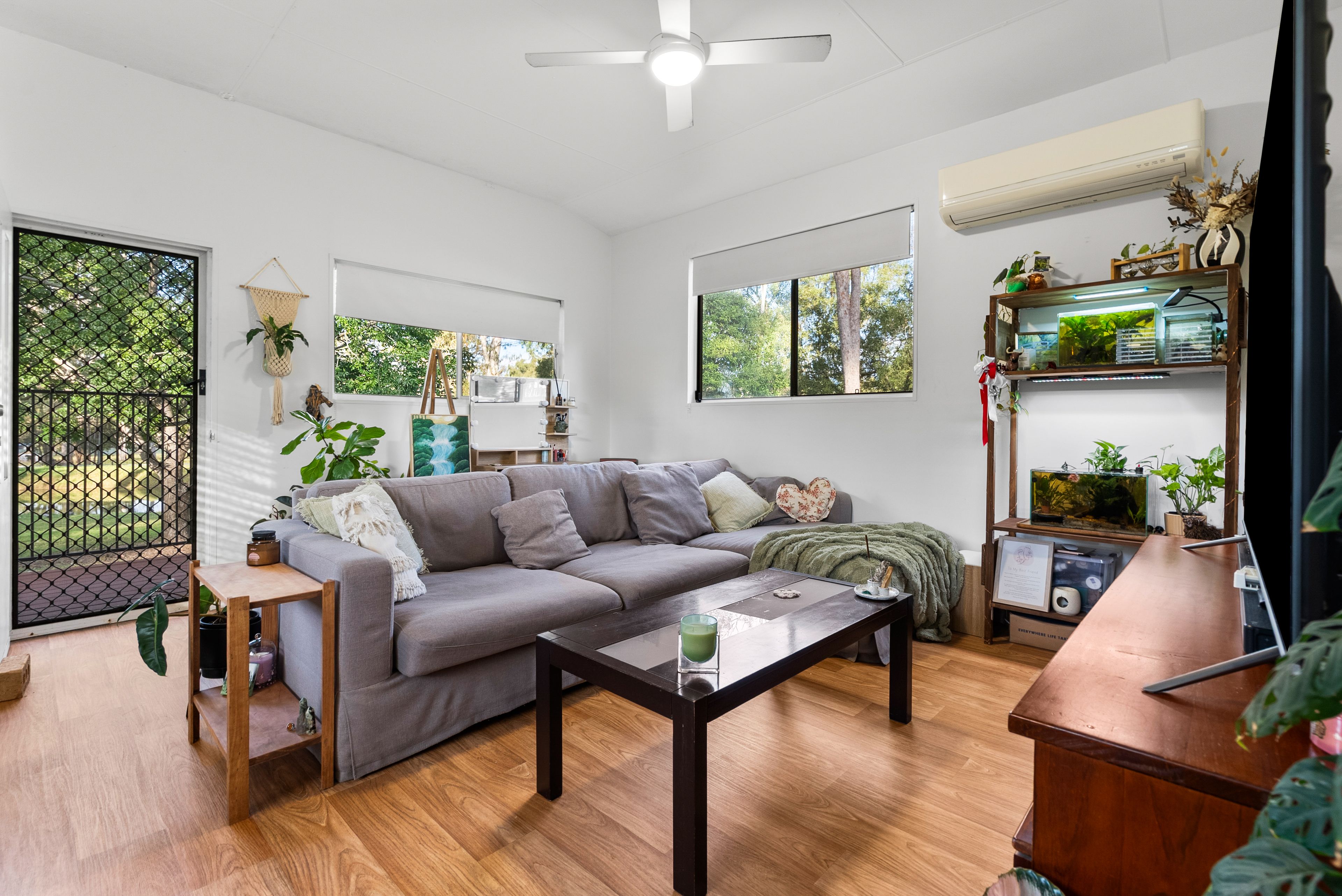 245-247 Mollenhagen Road — photo 4 of 27