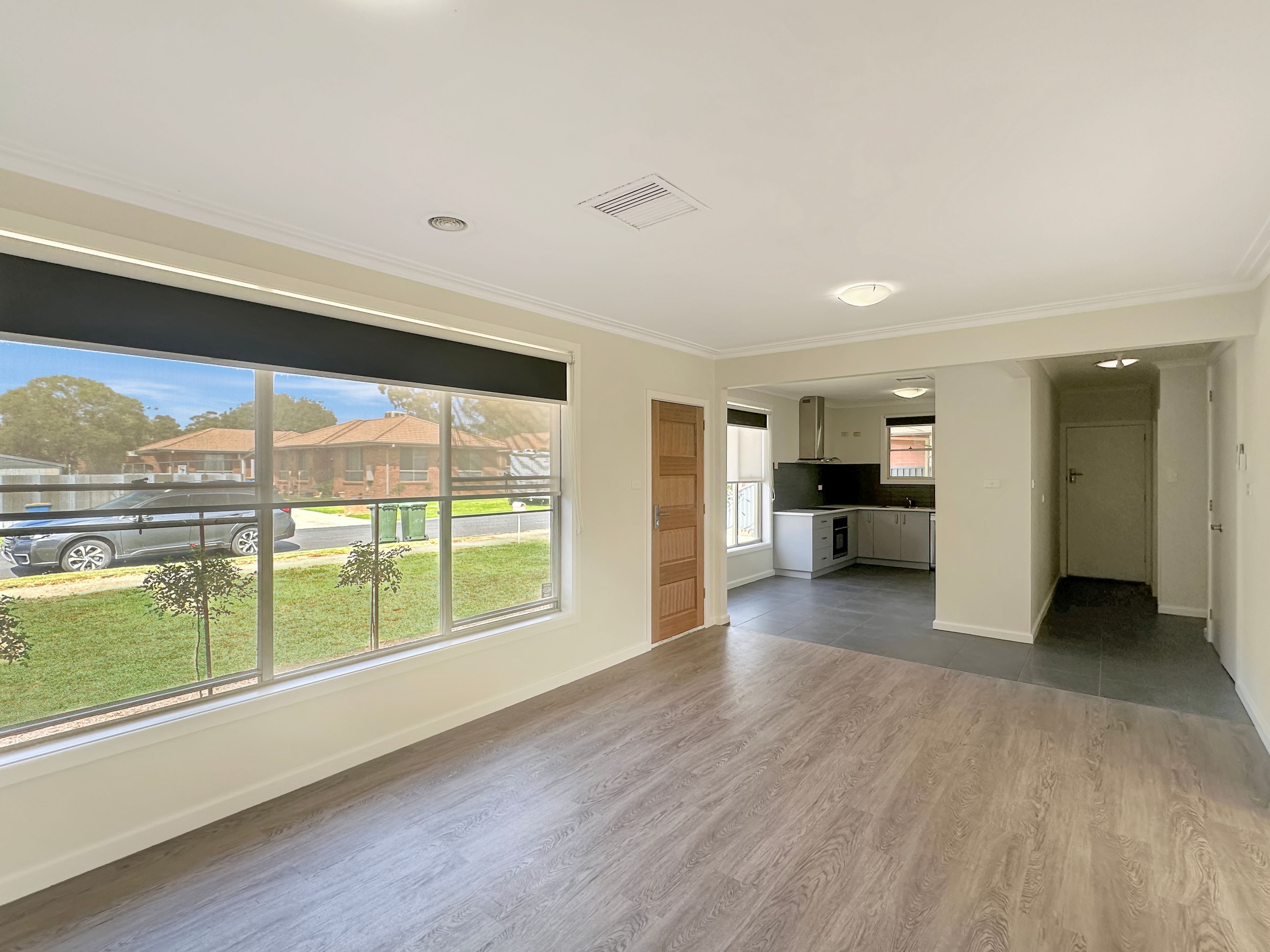 4 Larsen Street — photo 3 of 14