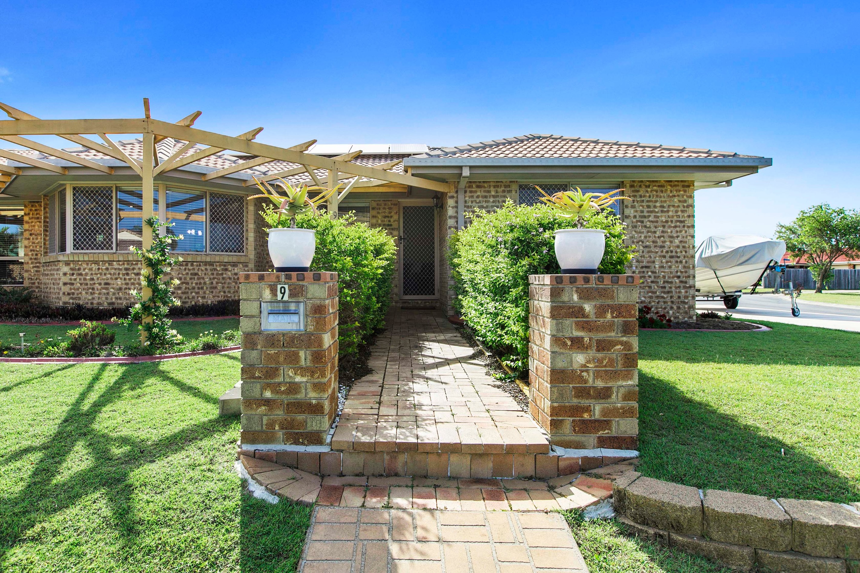 9 Caswell Court, Torquay, QLD 4655