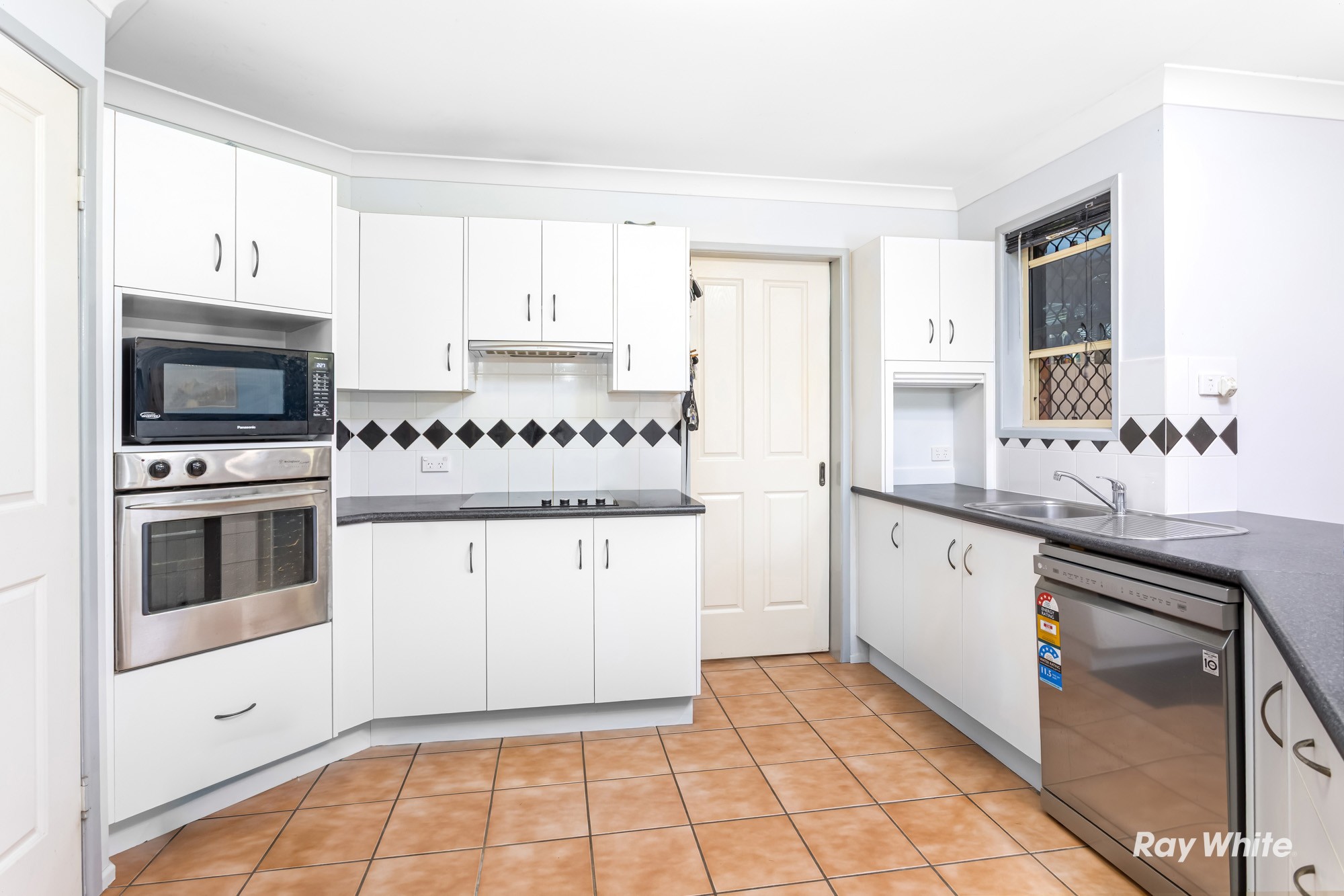 1-3 Archer Court, Barmaryee, QLD 4703