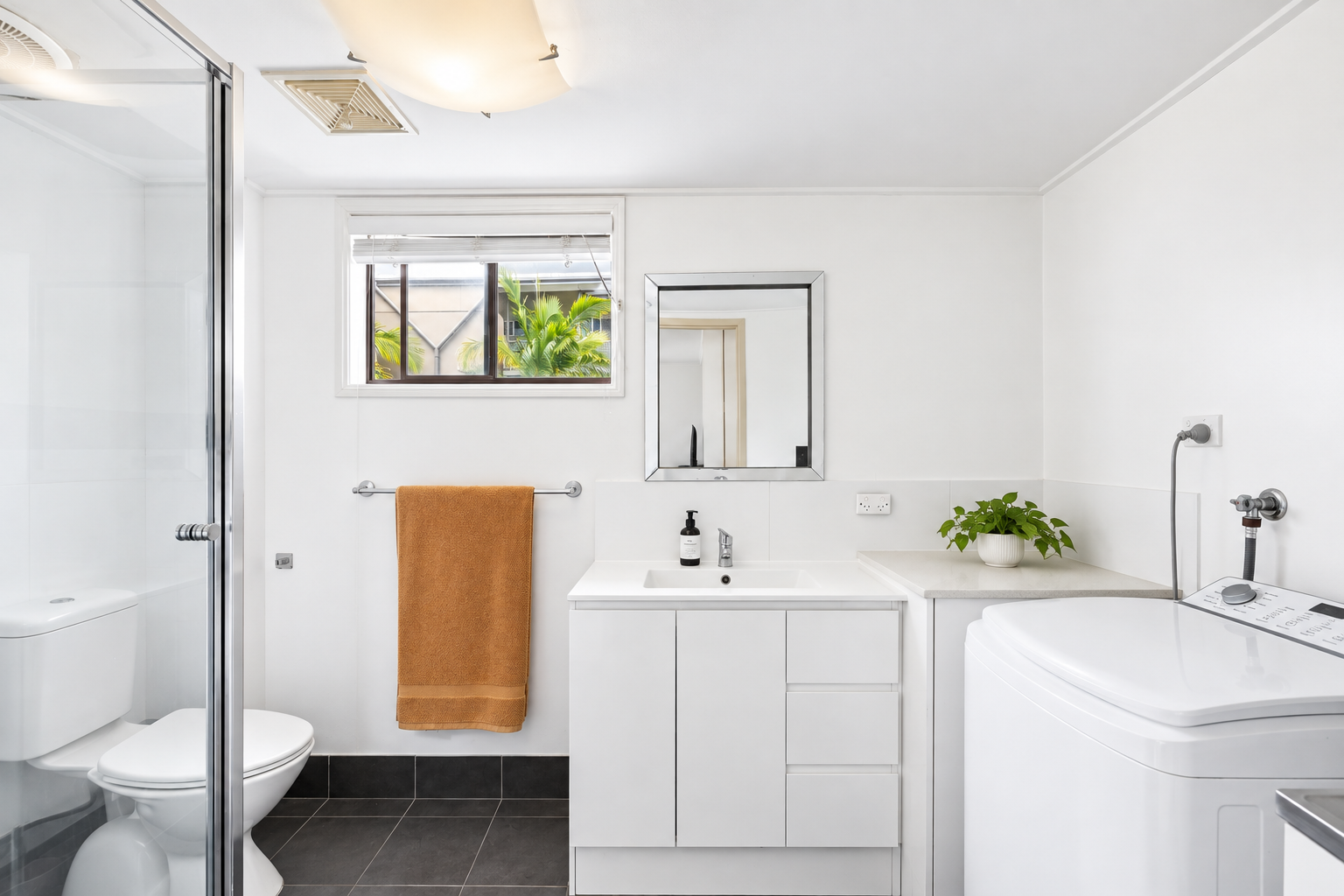 7/3 Ahern Street — photo 7 of 13
