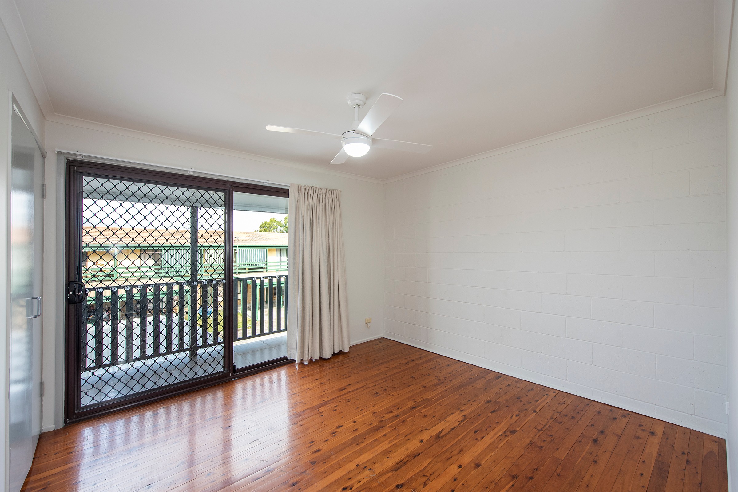 1/12 Heather Street, Logan Central, QLD 4114