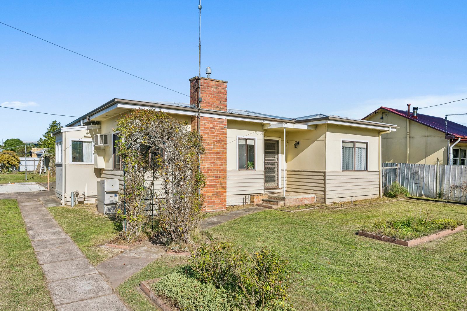 8 Brown Street, Colac VIC 3250