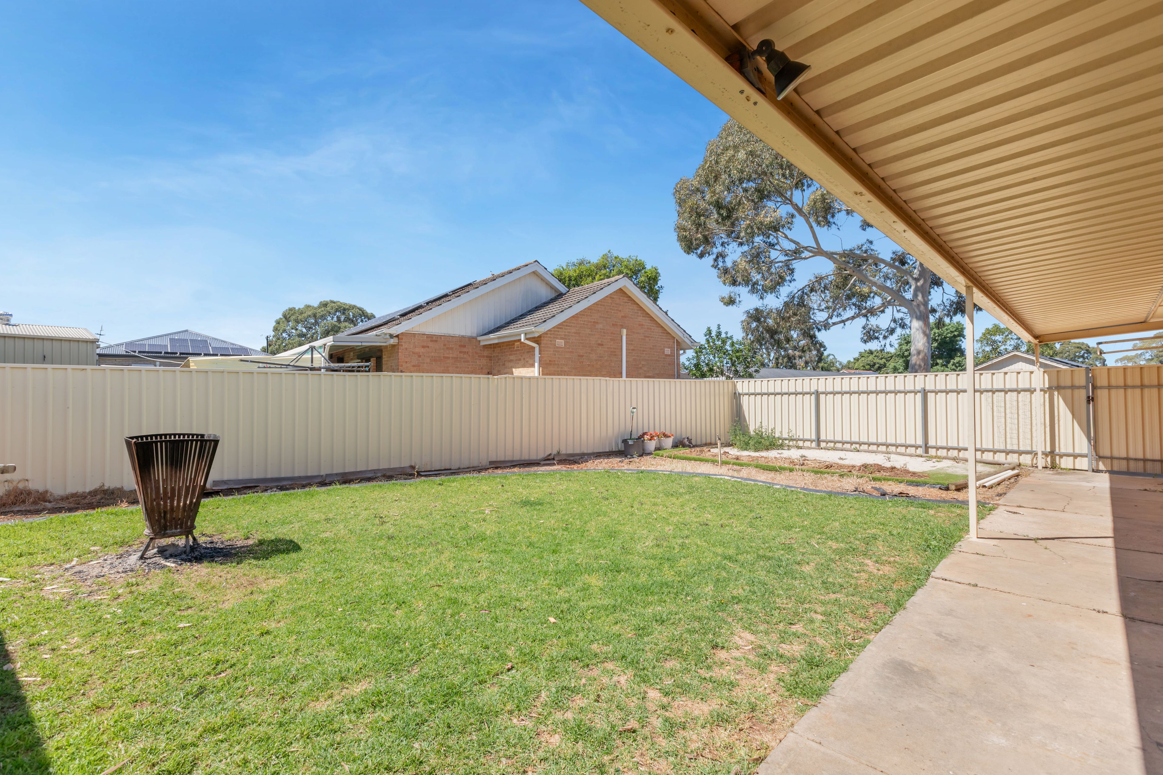 54 Peachey Road — photo 24 of 28