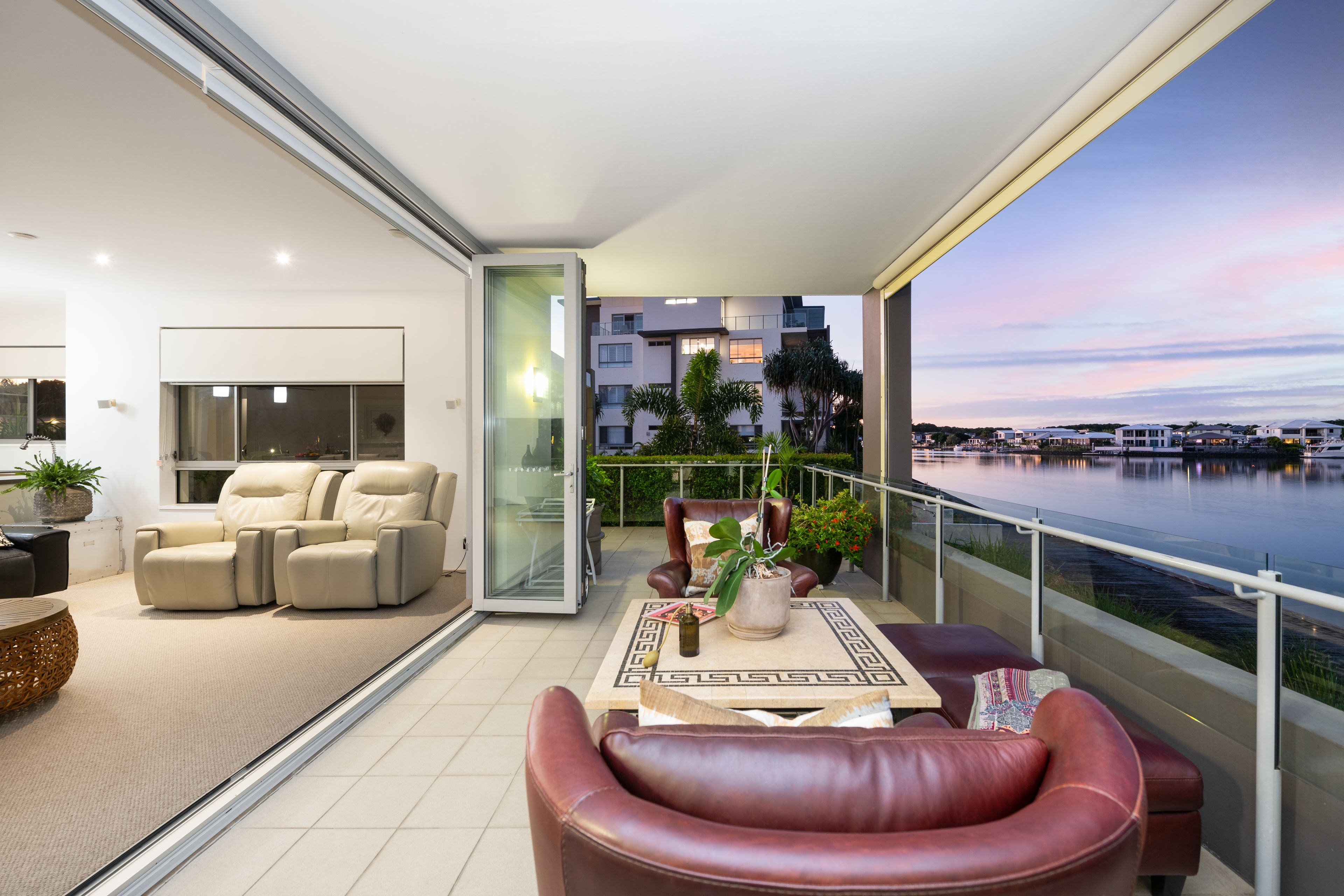 111/3-5 Pendraat Parade 'Ilanah Aqua', Hope Island, QLD 4212