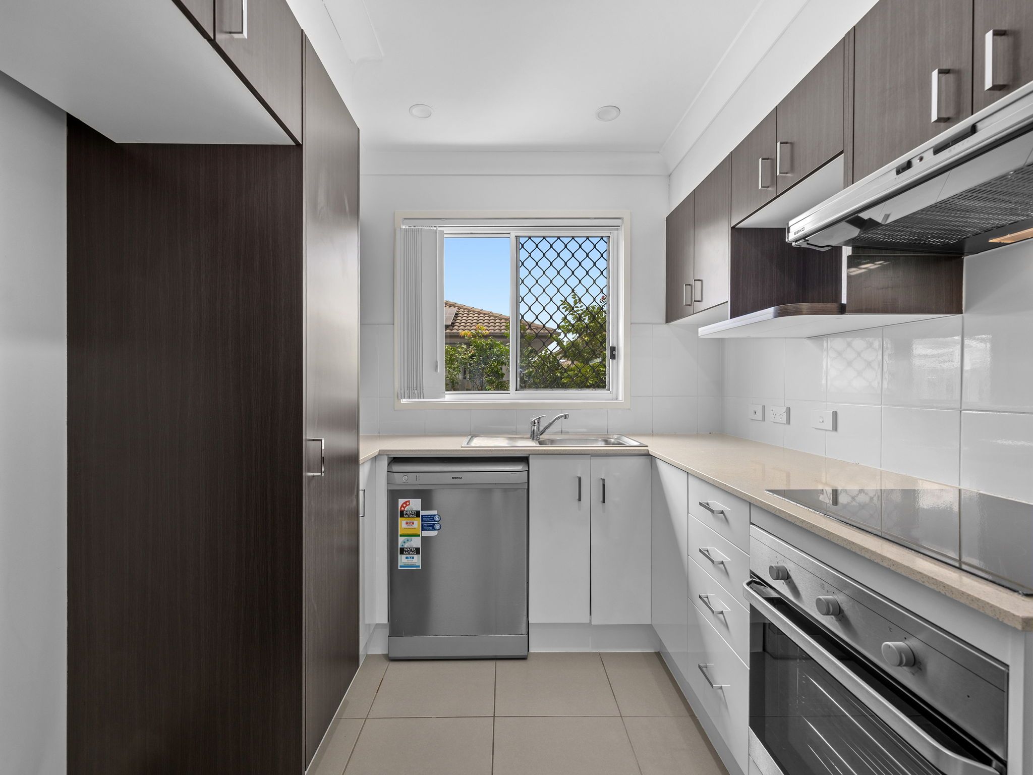 6/39 River Road, Bundamba, QLD 4304