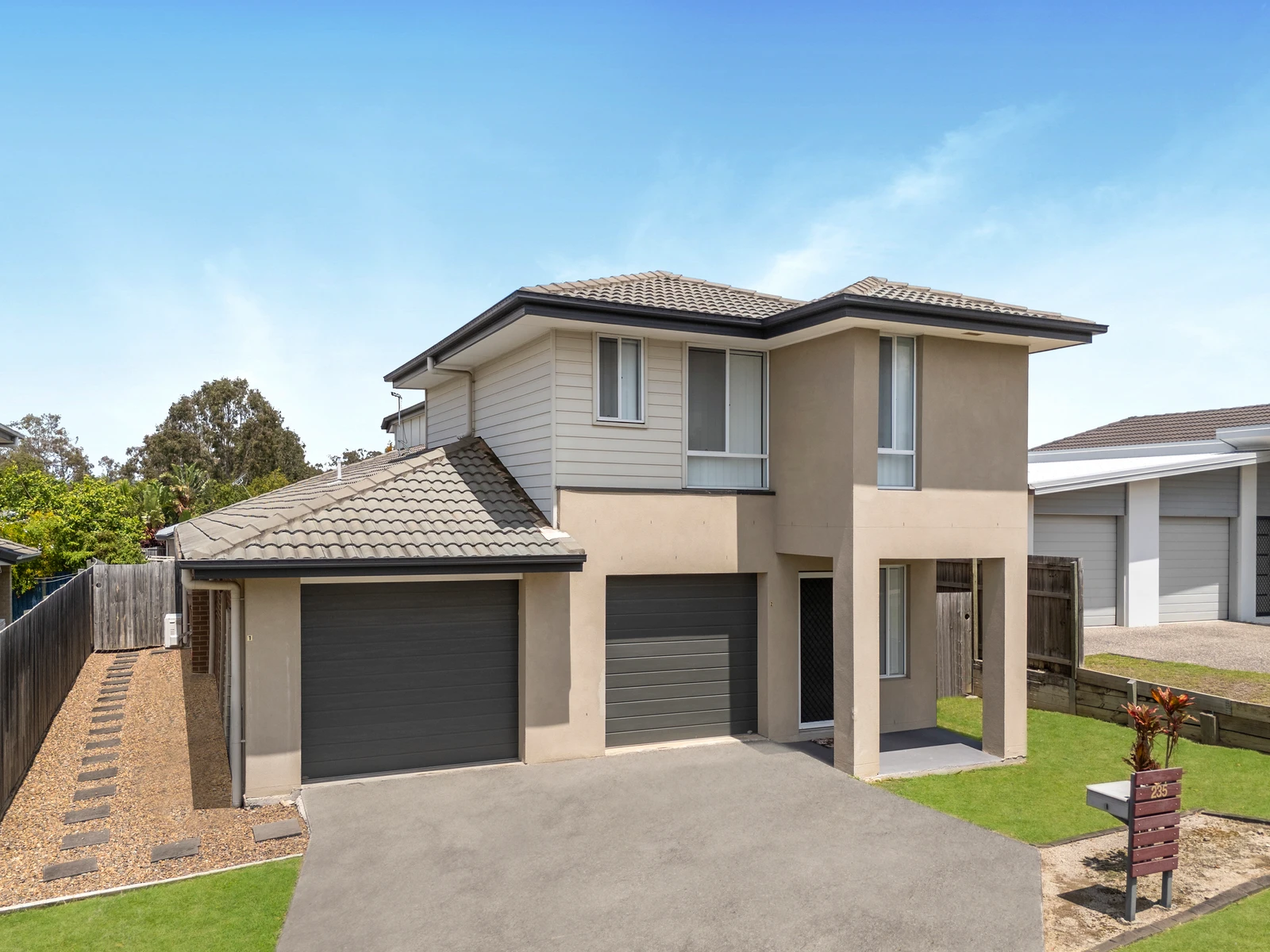 235 Edwards Street, Flinders View, QLD 4305