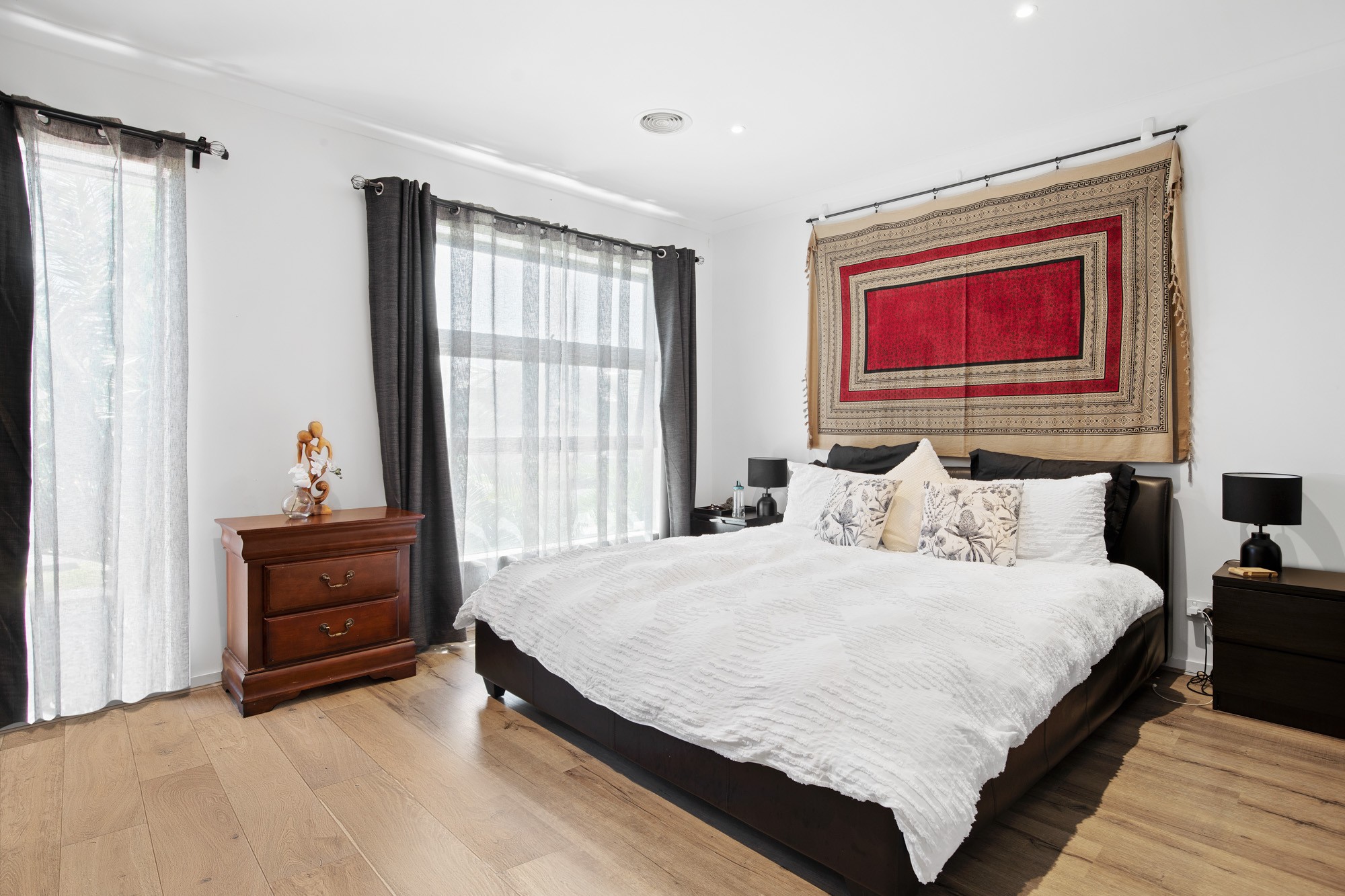 3 Razorbill Terrace, Werribee, VIC 3030