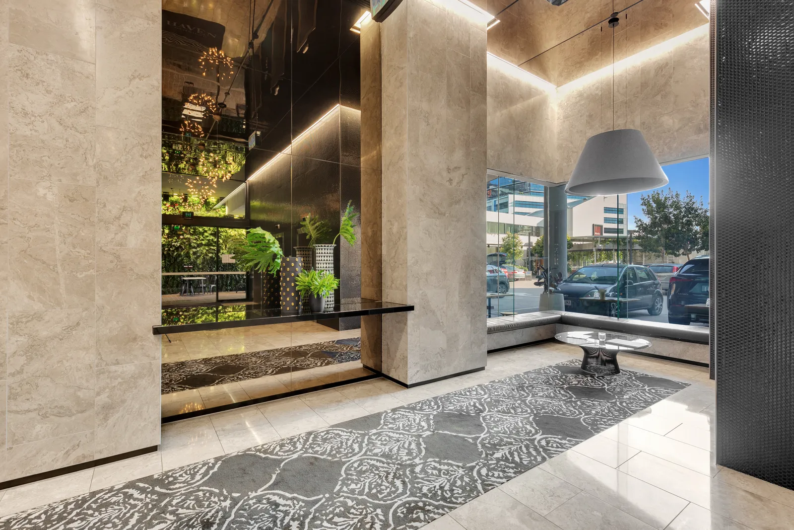 805/12 Cunningham, Newstead