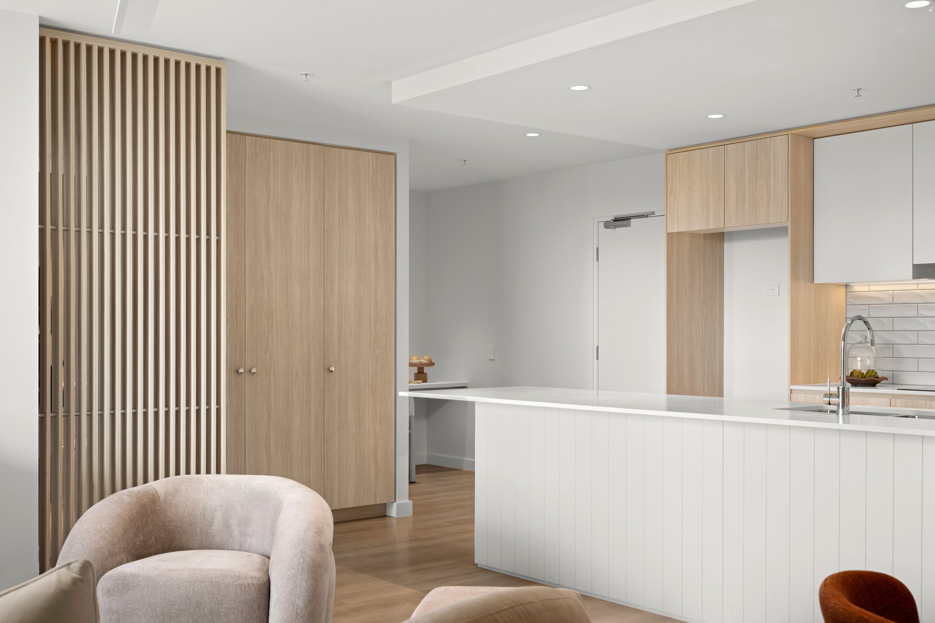 6408/6 Emporio Place — photo 11 of 25