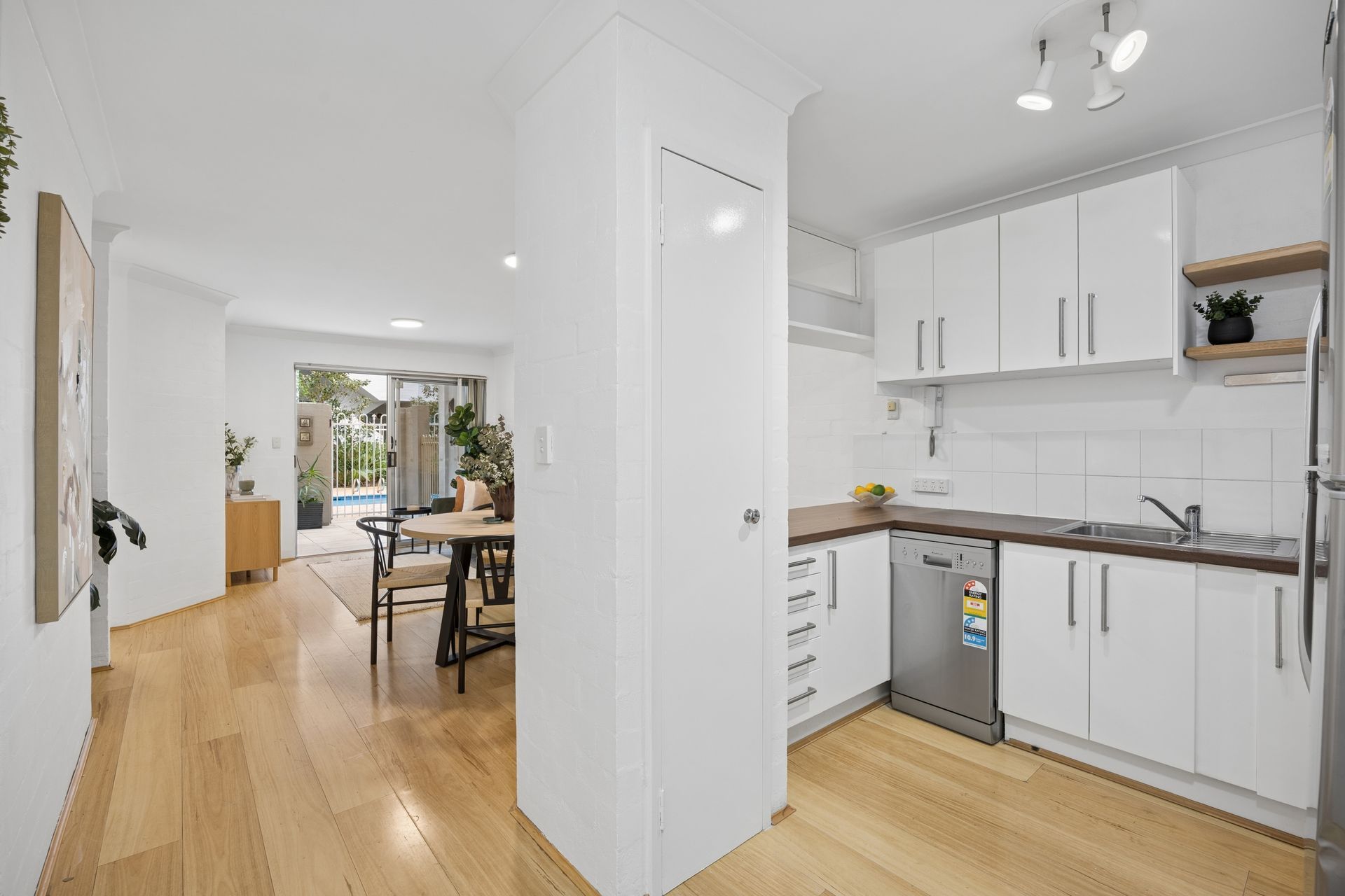 13/34 Smith Street — photo 7 of 26