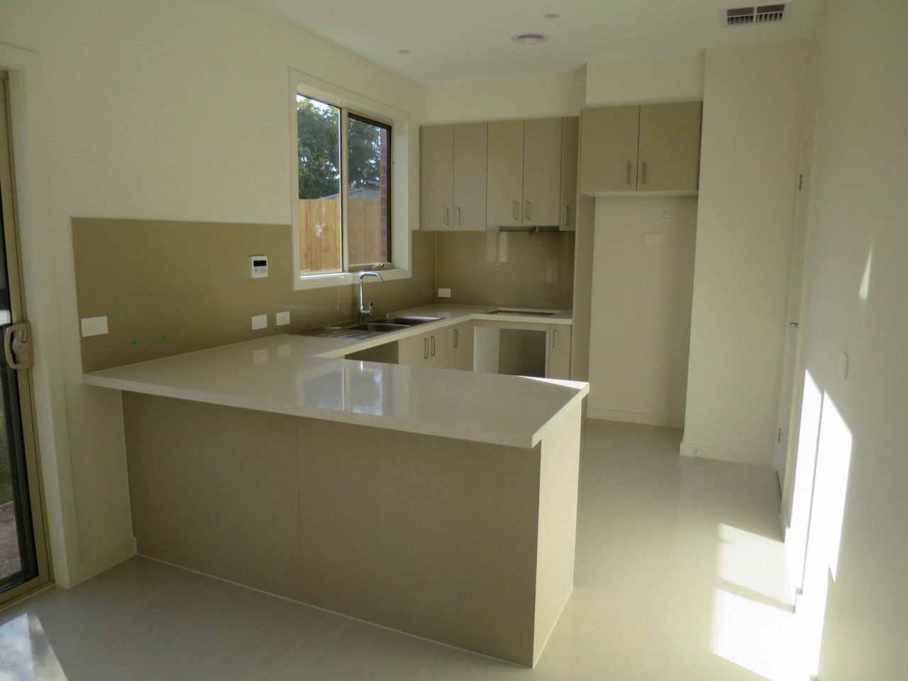 3/5 Worsley Avenue, Clayton South, VIC 3169