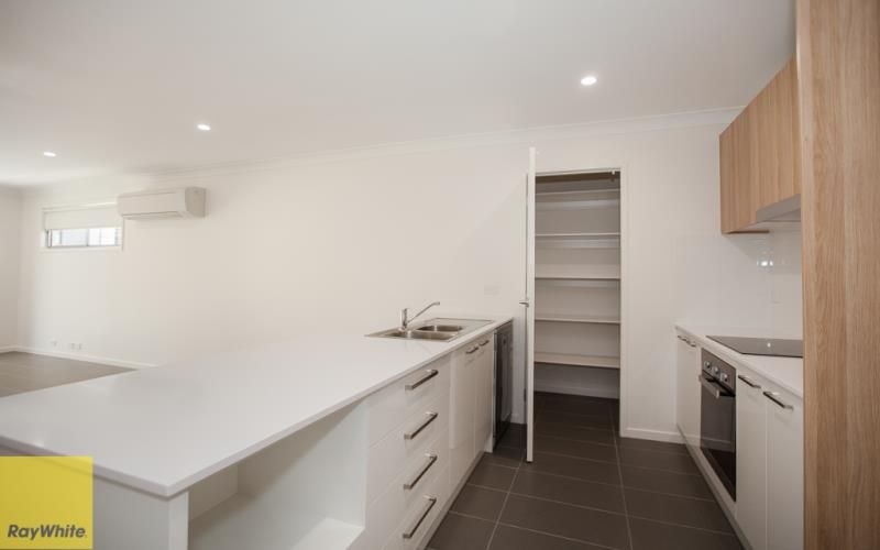 2 Whistler Place, Pallara, QLD 4110
