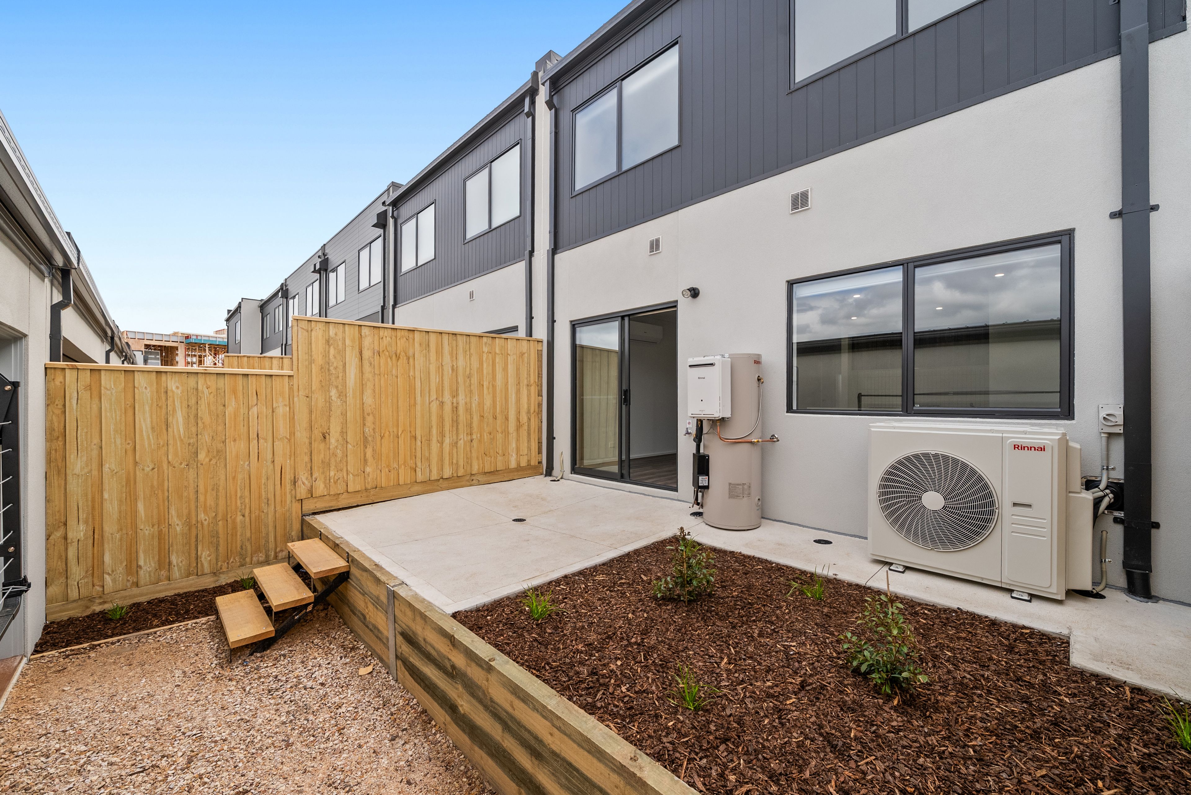 31 Goldridge Drive — photo 14 of 15