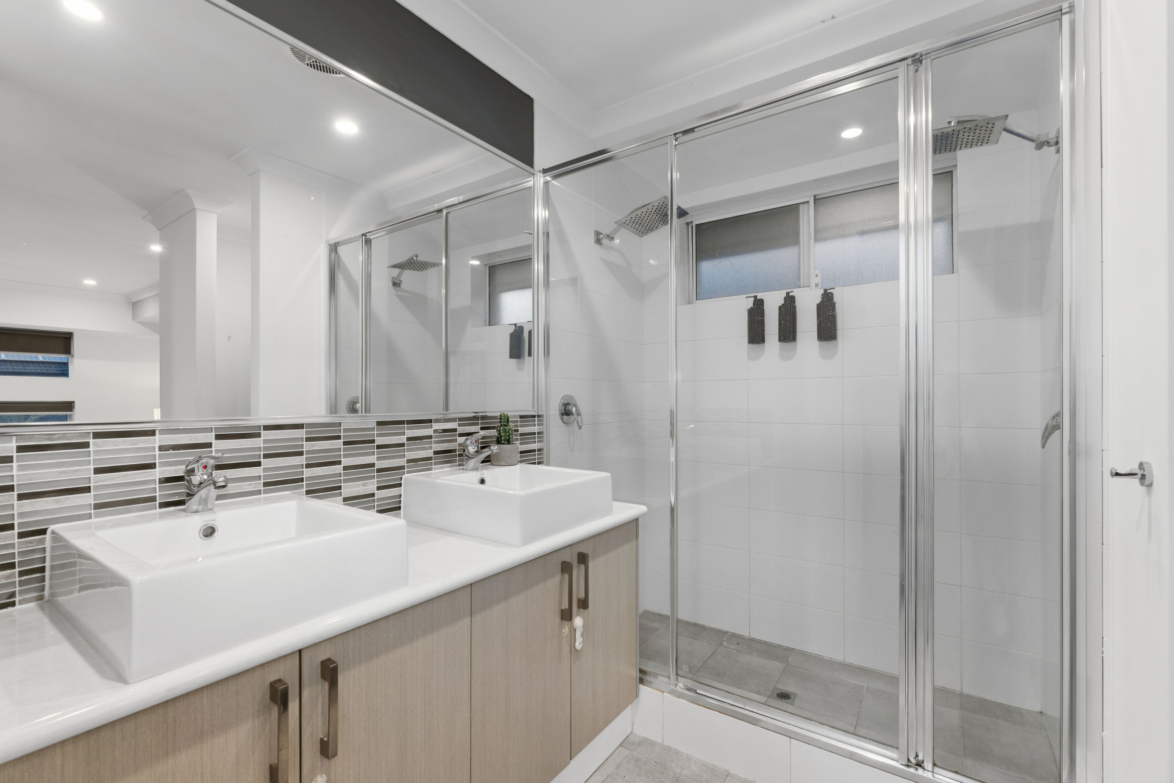 39 Cheyne Way — photo 8 of 30