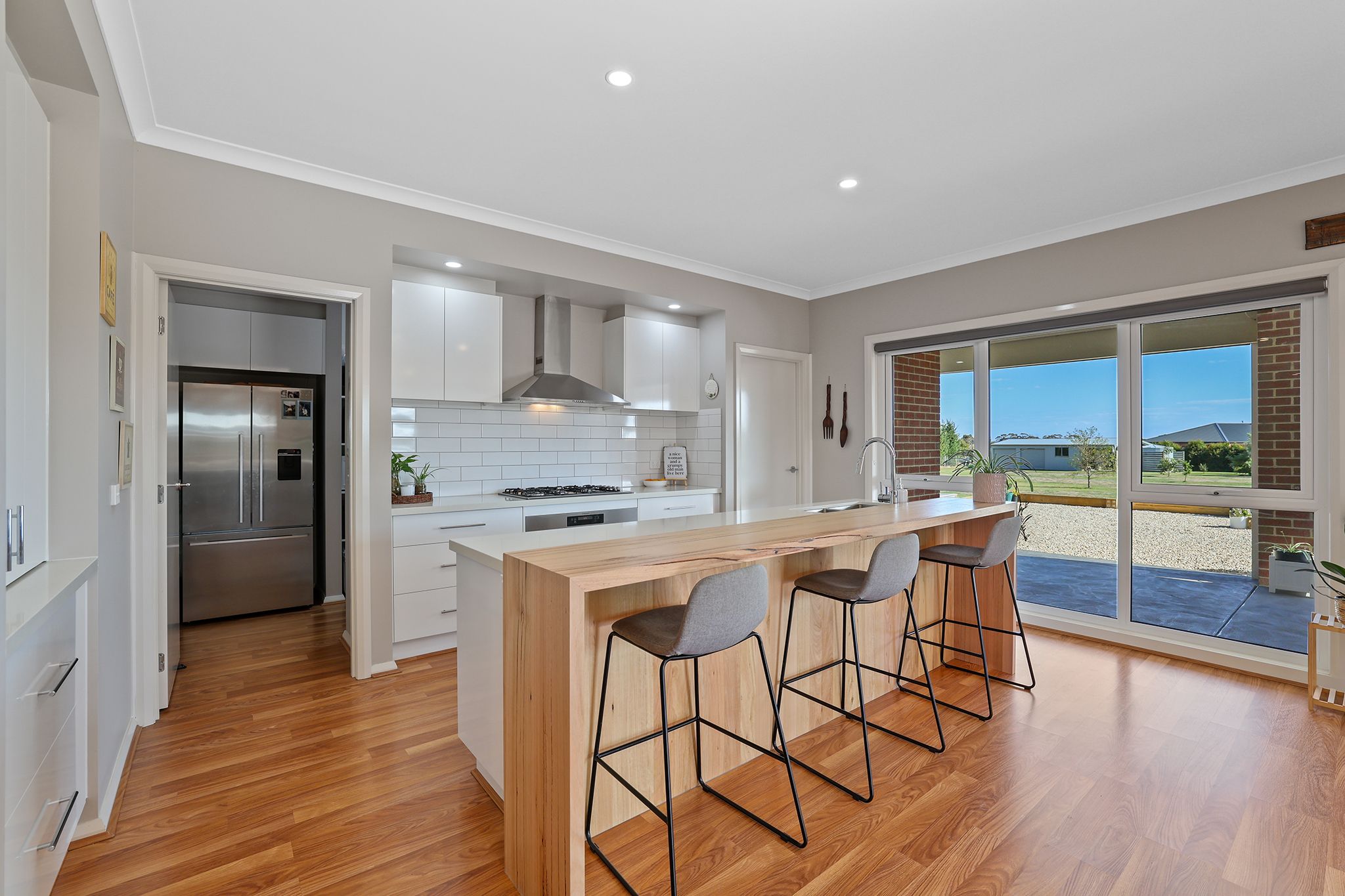 100 Gainsborough Avenue, Lang Lang, VIC 3984