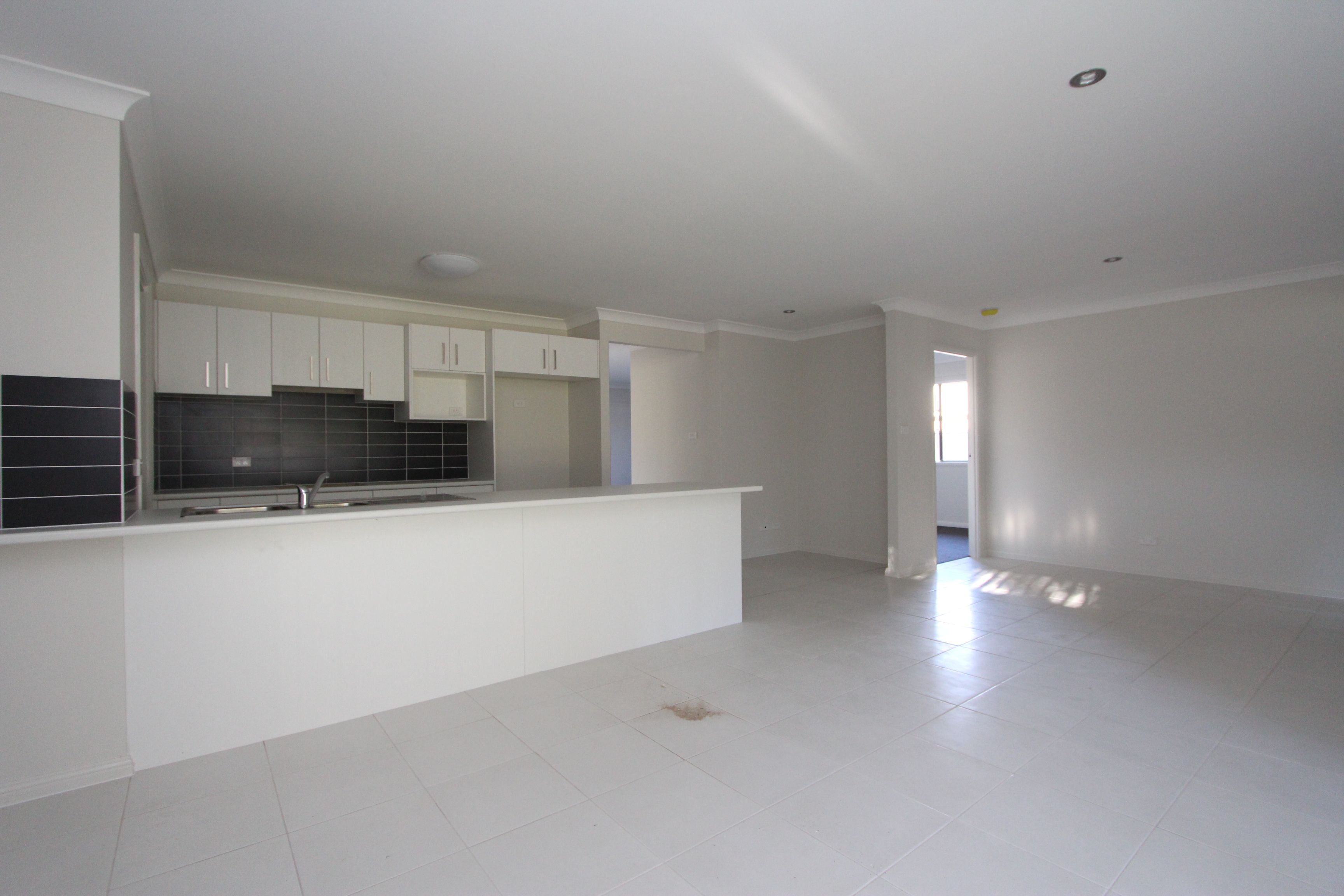 36 De 'Lisle Drive, Watanobbi, NSW 2259