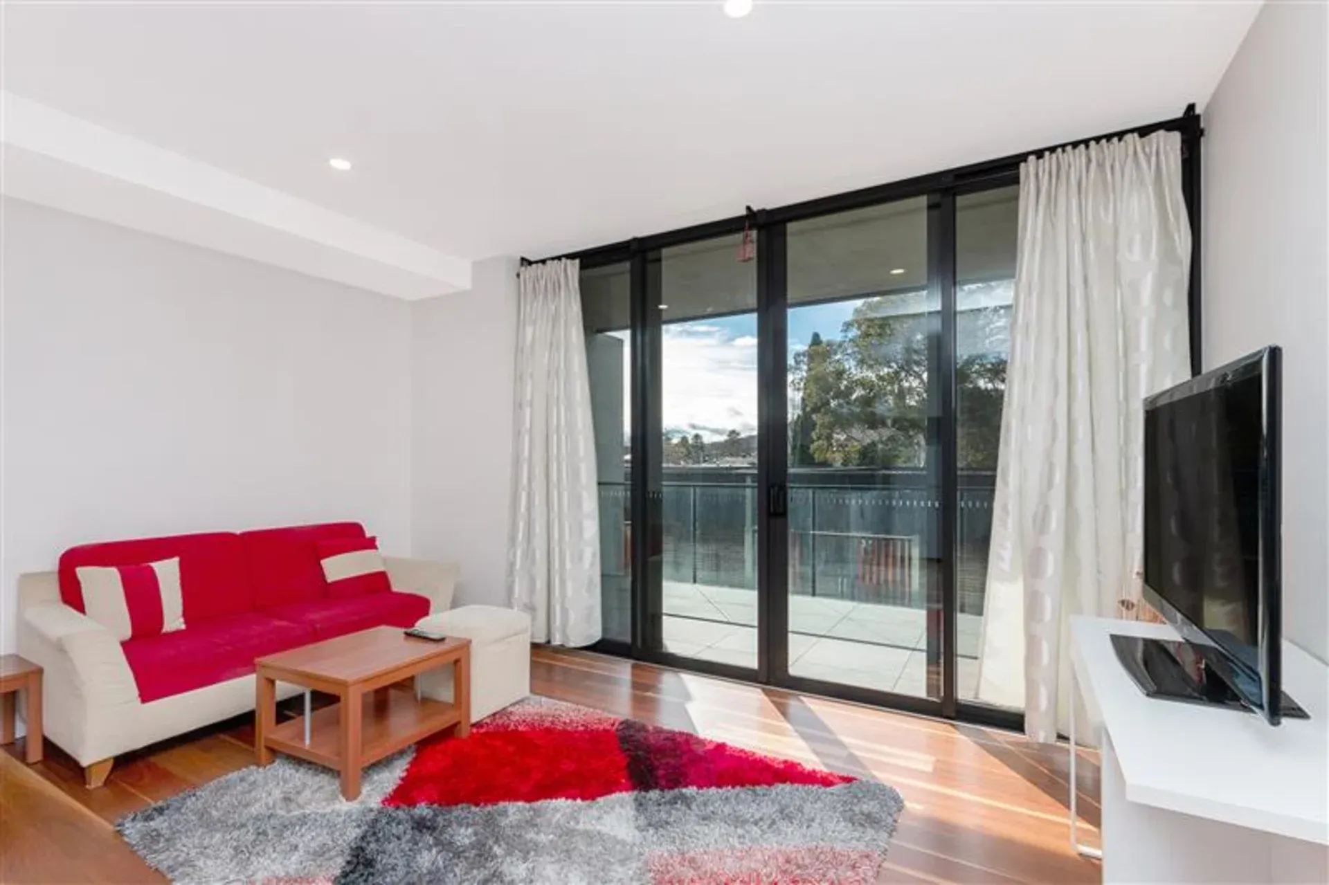 9/81 Constitution Avenue, Campbell, ACT 2612